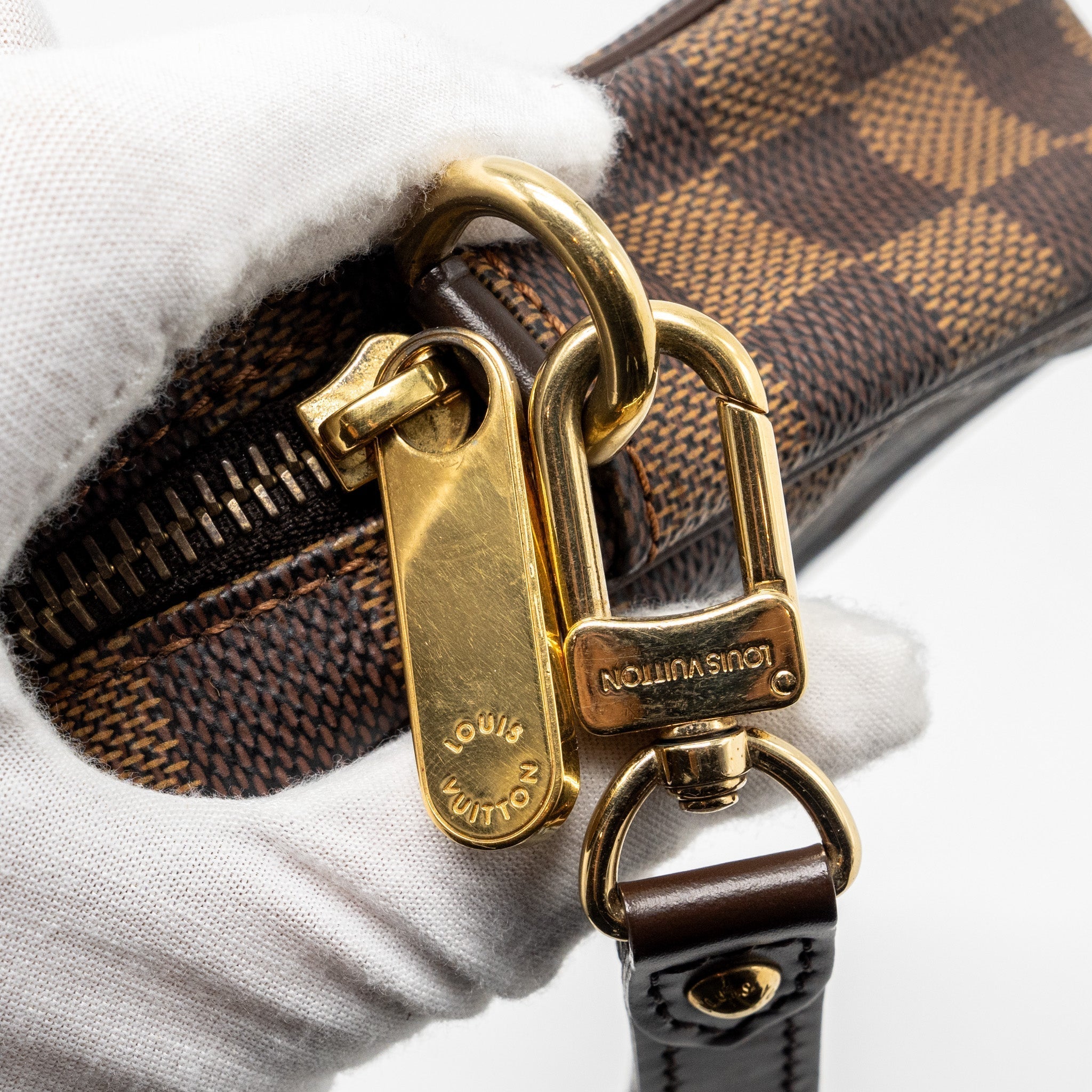 louis-vuitton-pouch-damier-ebene-ghw