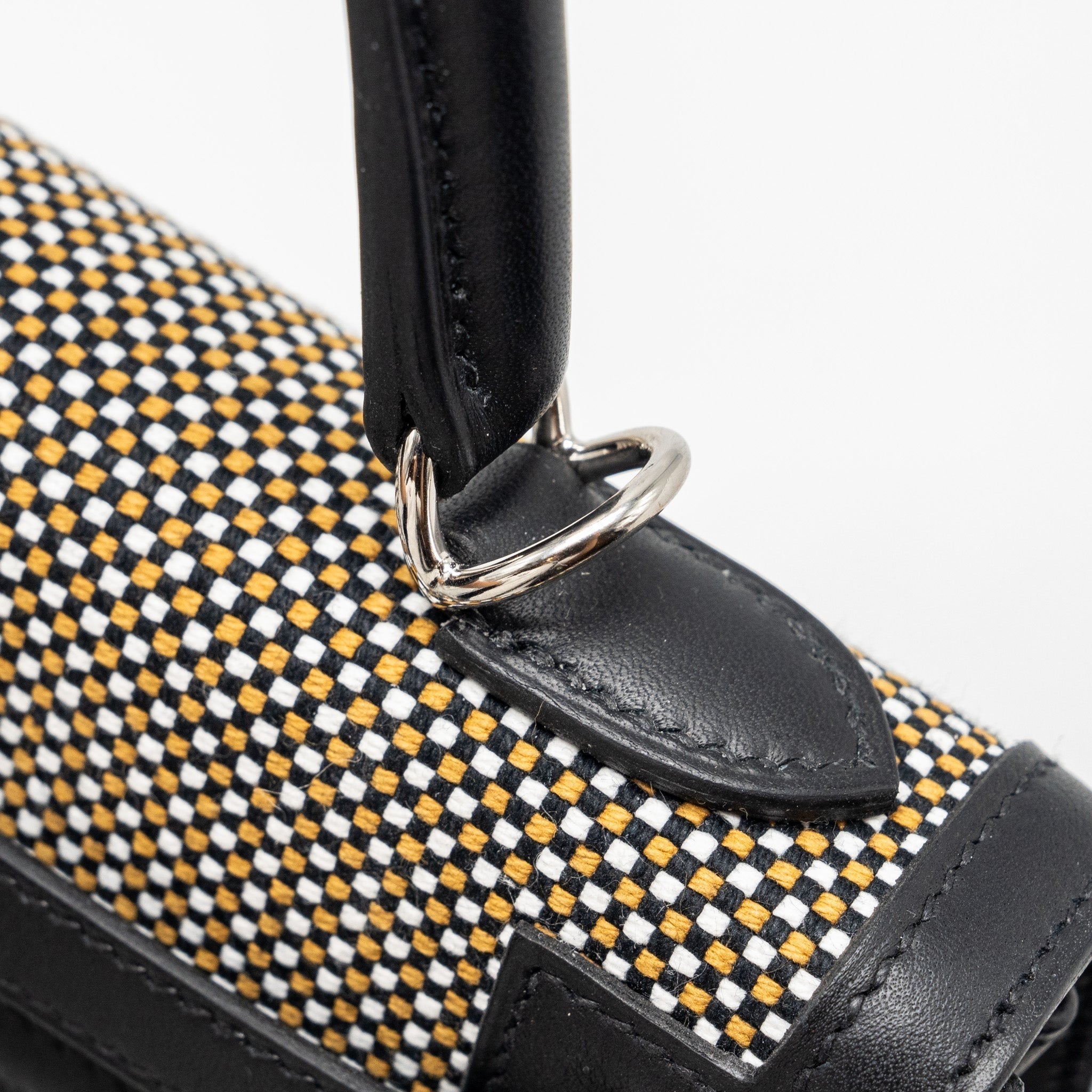 hermes-kelly-25-sellier-toile-quadrille-swift-black-blanc-desert-black-shw-stamp-u-copy-1