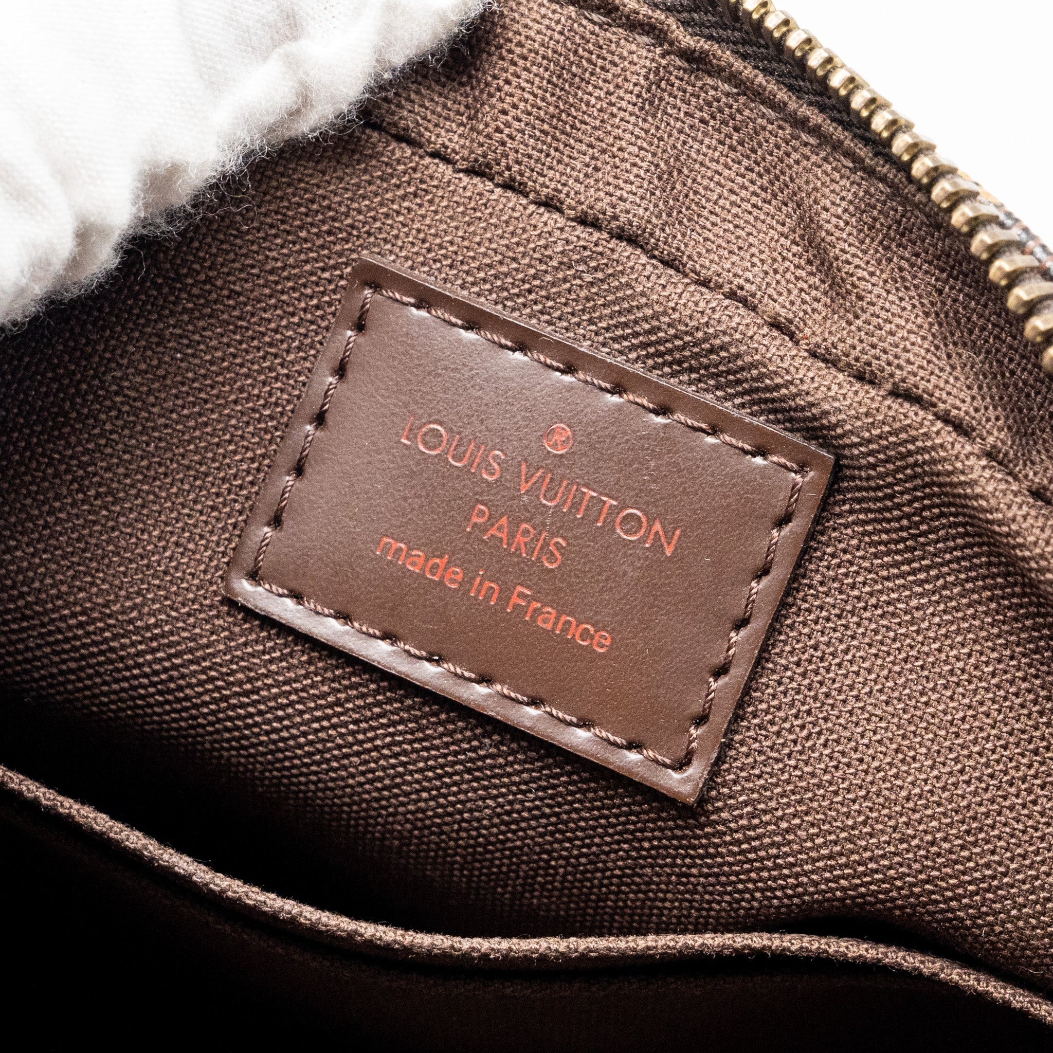 louis-vuitton-pouch-damier-ebene-ghw