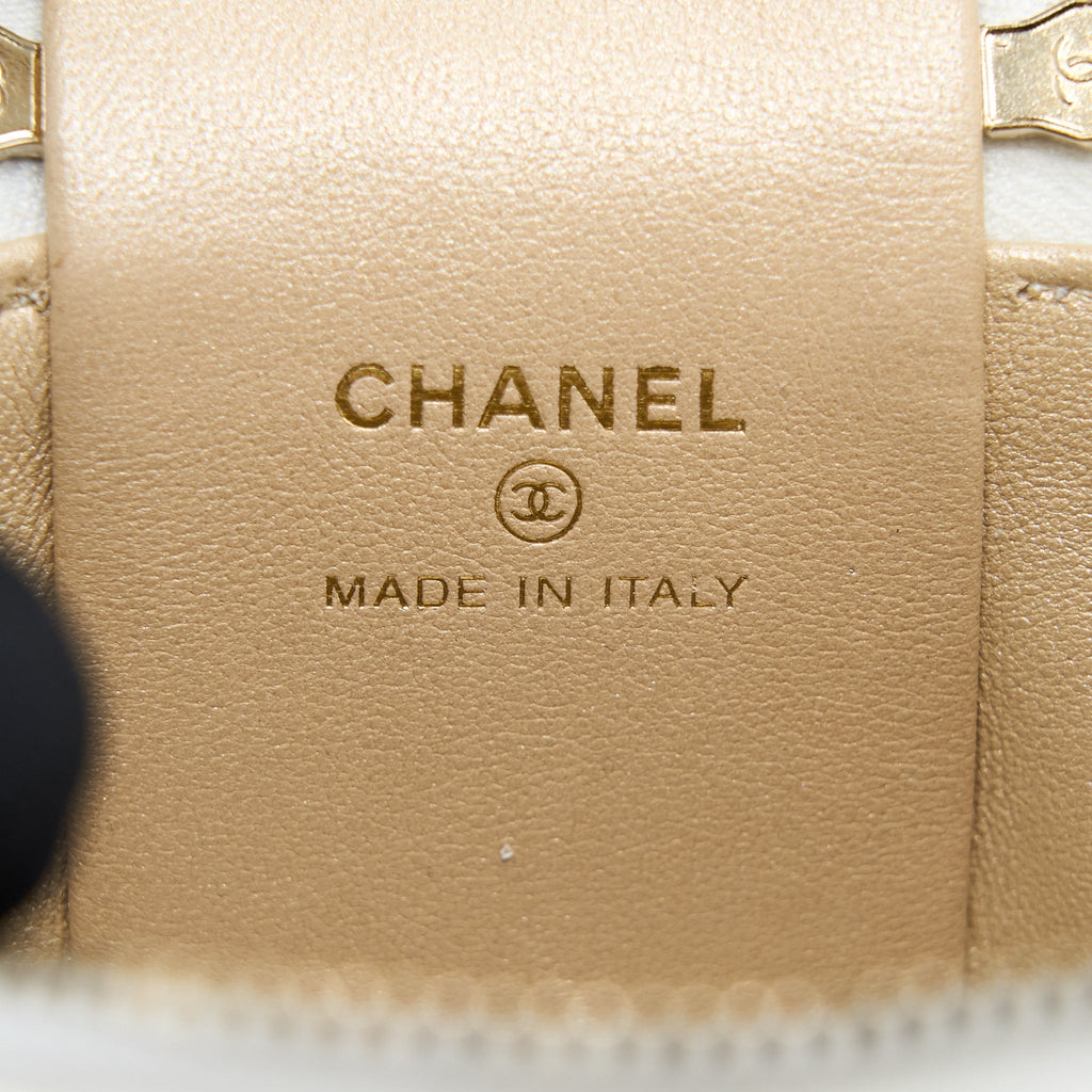 chanel-top-handle-vanity-case-lambskin-white-ghw