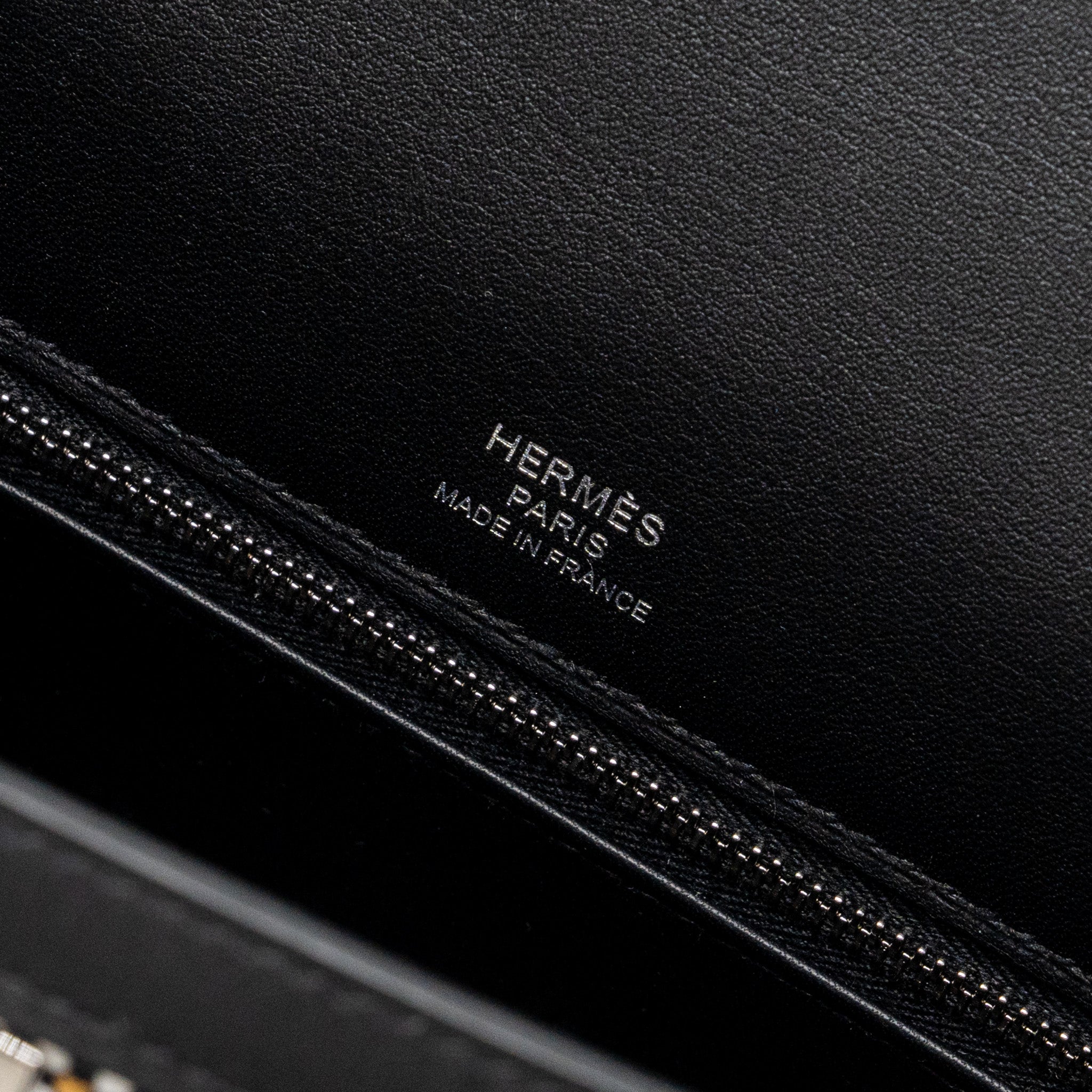 hermes-kelly-25-sellier-toile-quadrille-swift-black-blanc-desert-black-shw-stamp-u-copy-1