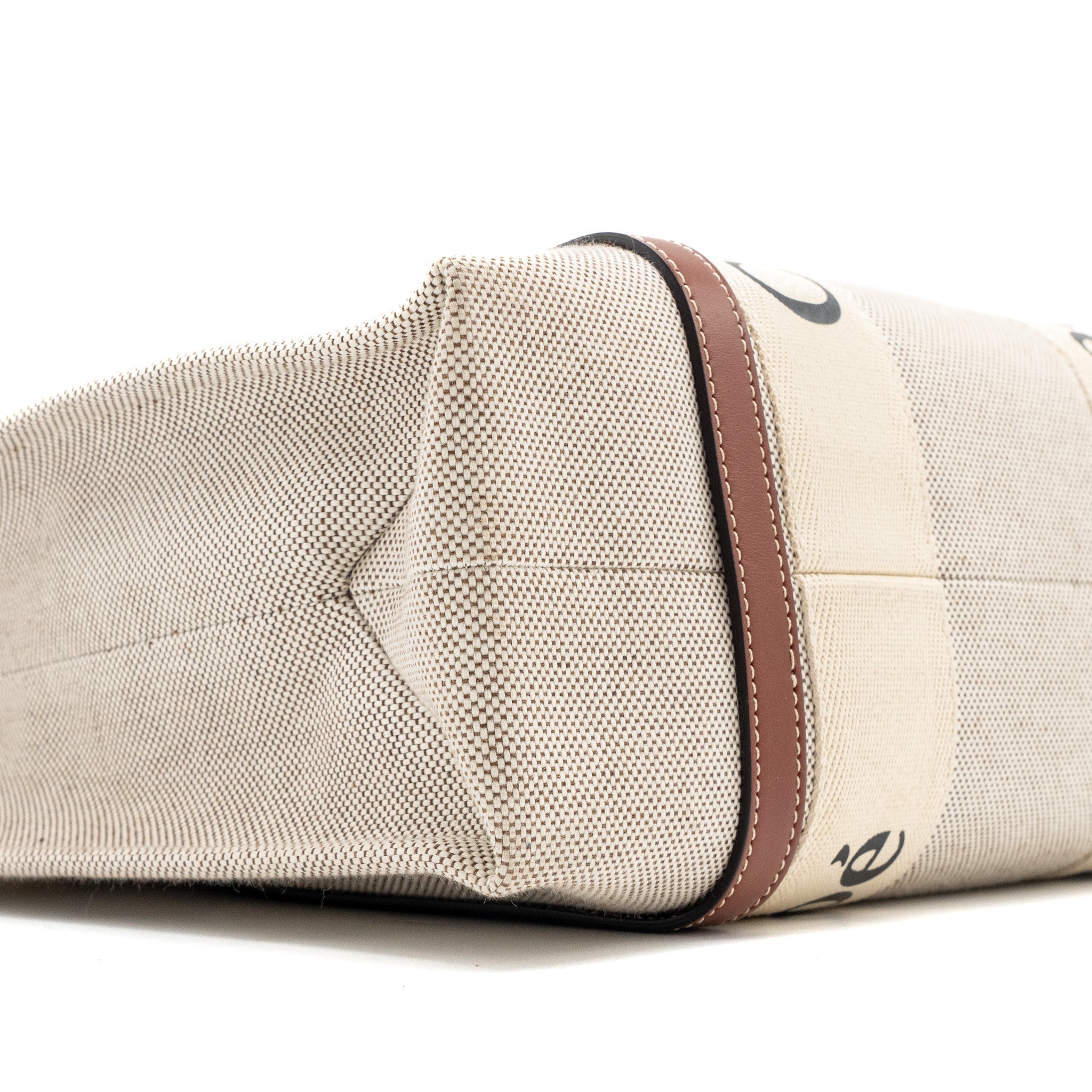 chloe-medium-woody-tote-bag-canvas-white-brown