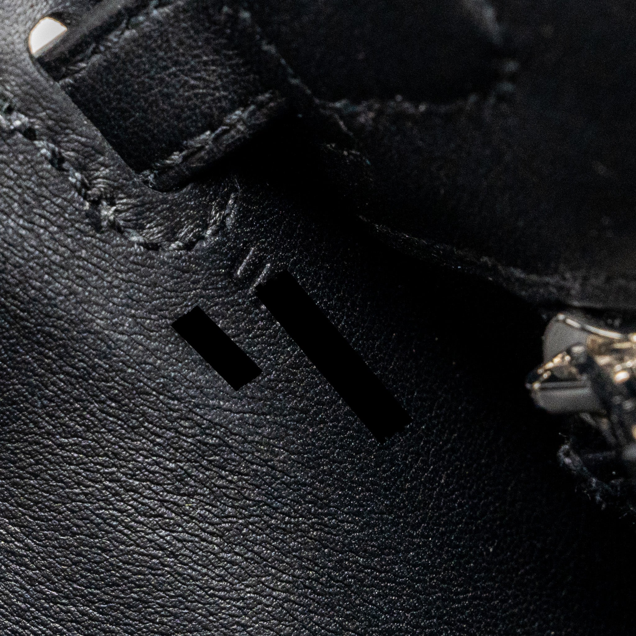 hermes-kelly-25-sellier-toile-quadrille-swift-black-blanc-desert-black-shw-stamp-u-copy-1