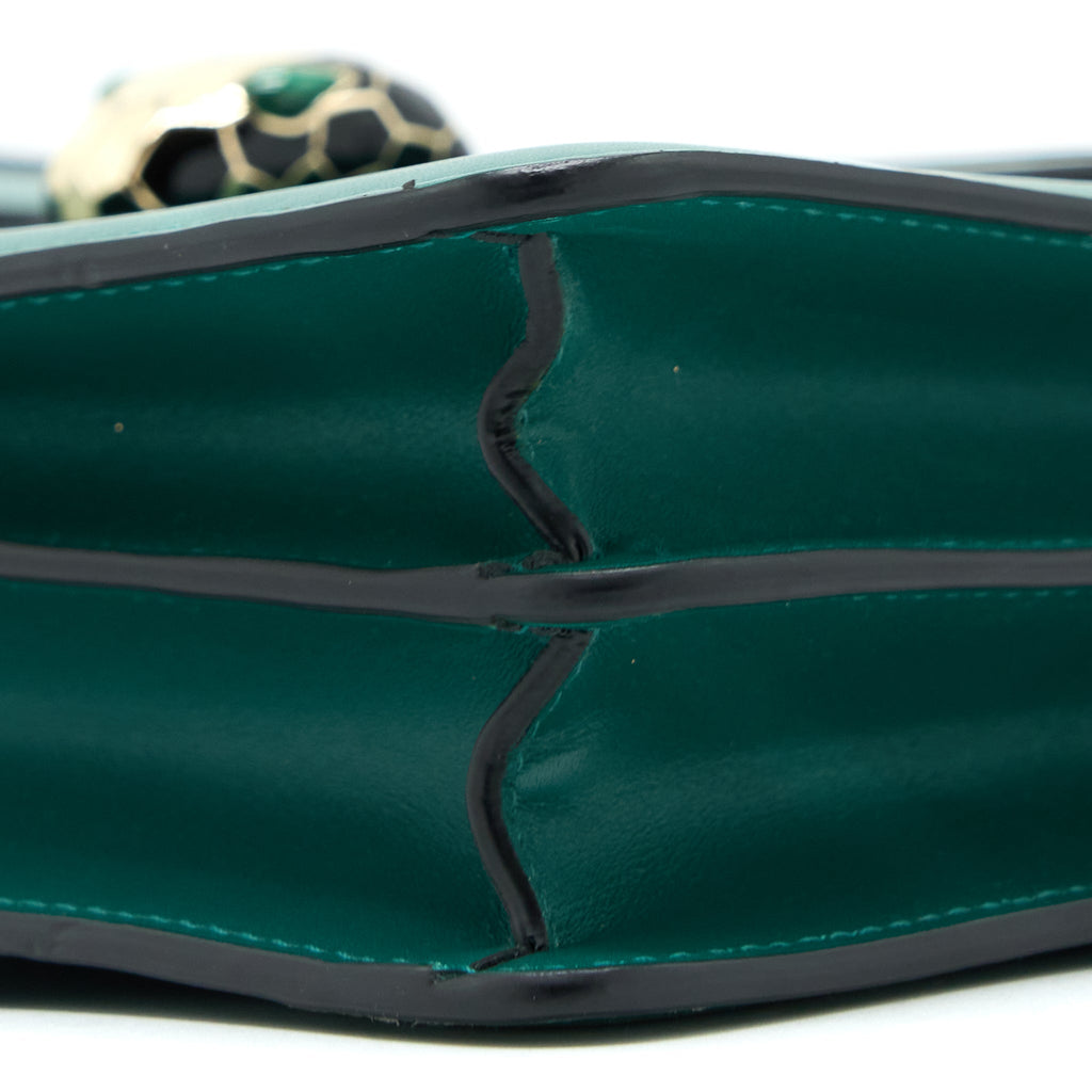 bvlgari-serpenti-forever-shoulder-bag-green