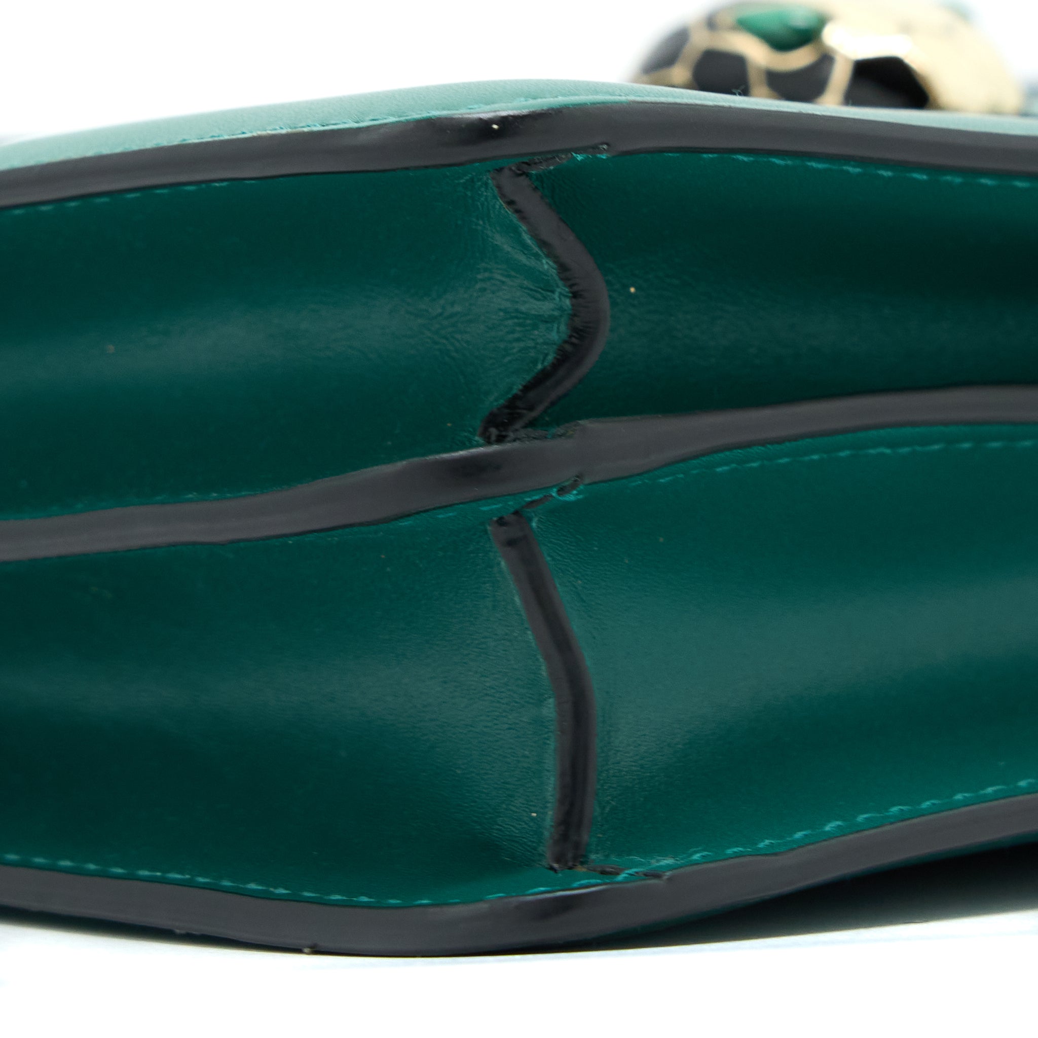 bvlgari-serpenti-forever-shoulder-bag-green