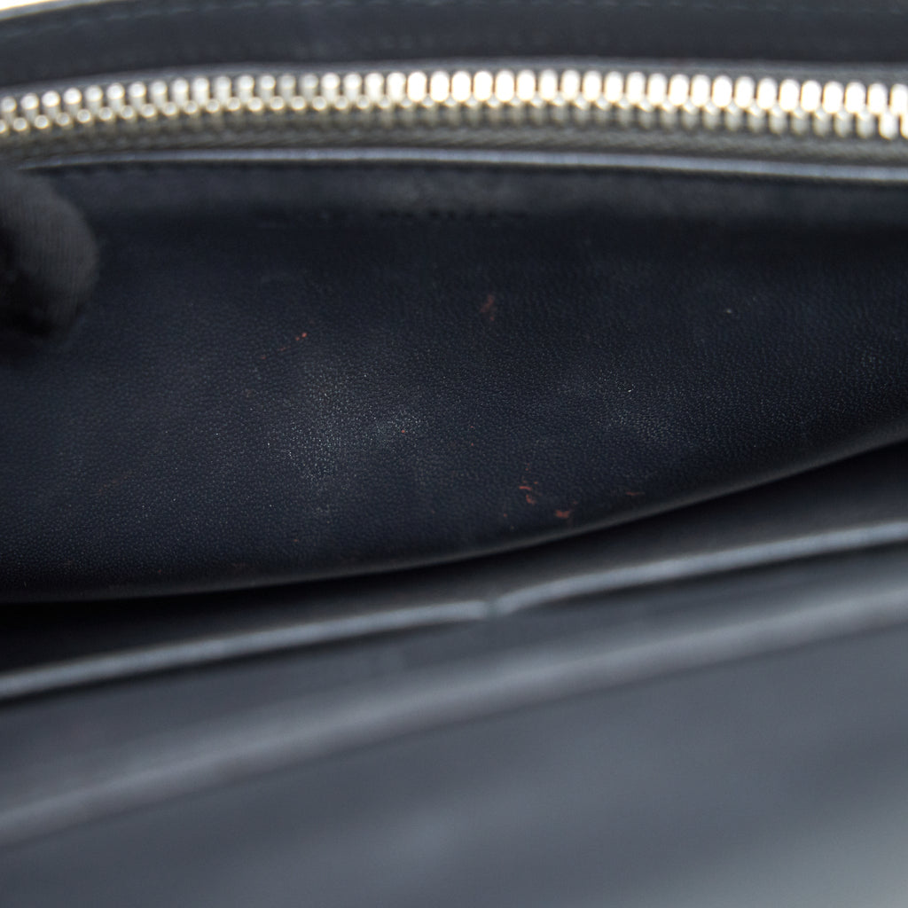 dior-diorama-wallet-on-chain-metallic-silver-shw