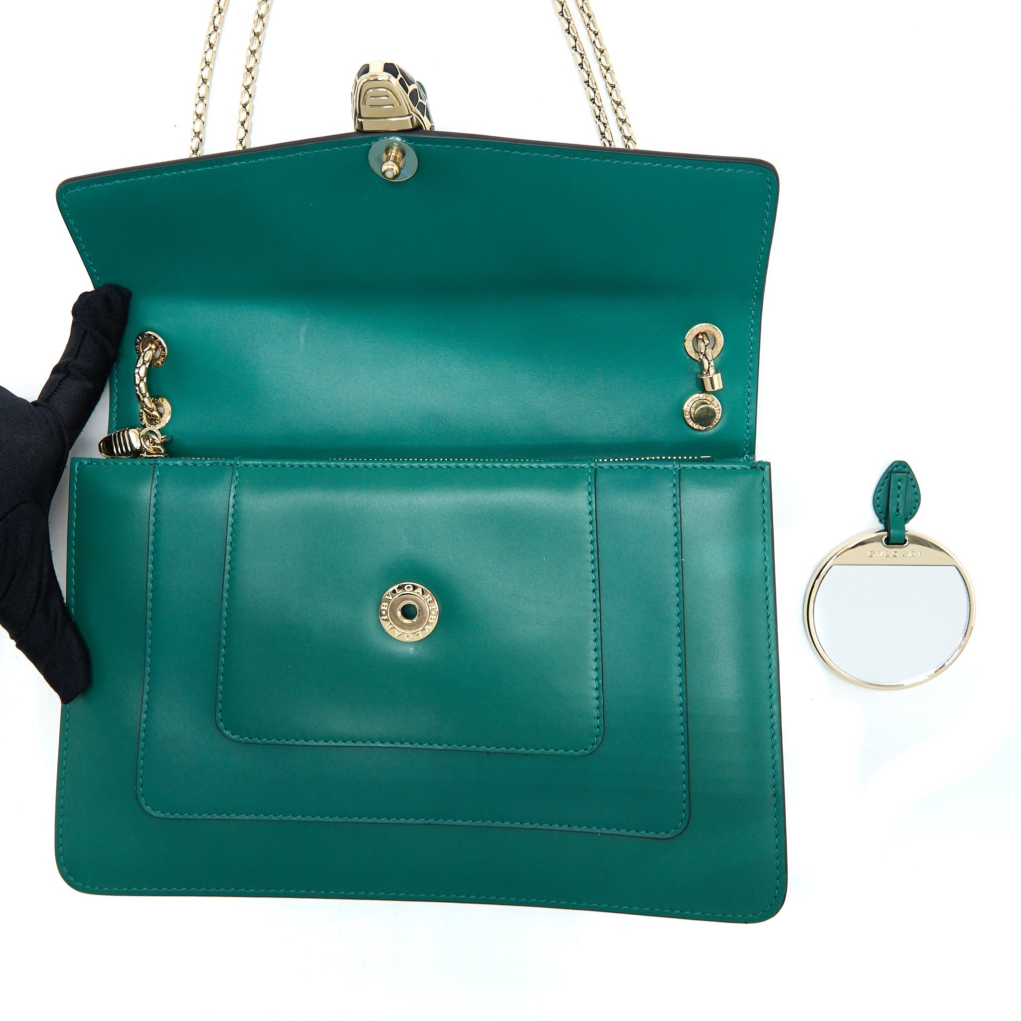 bvlgari-serpenti-forever-shoulder-bag-green