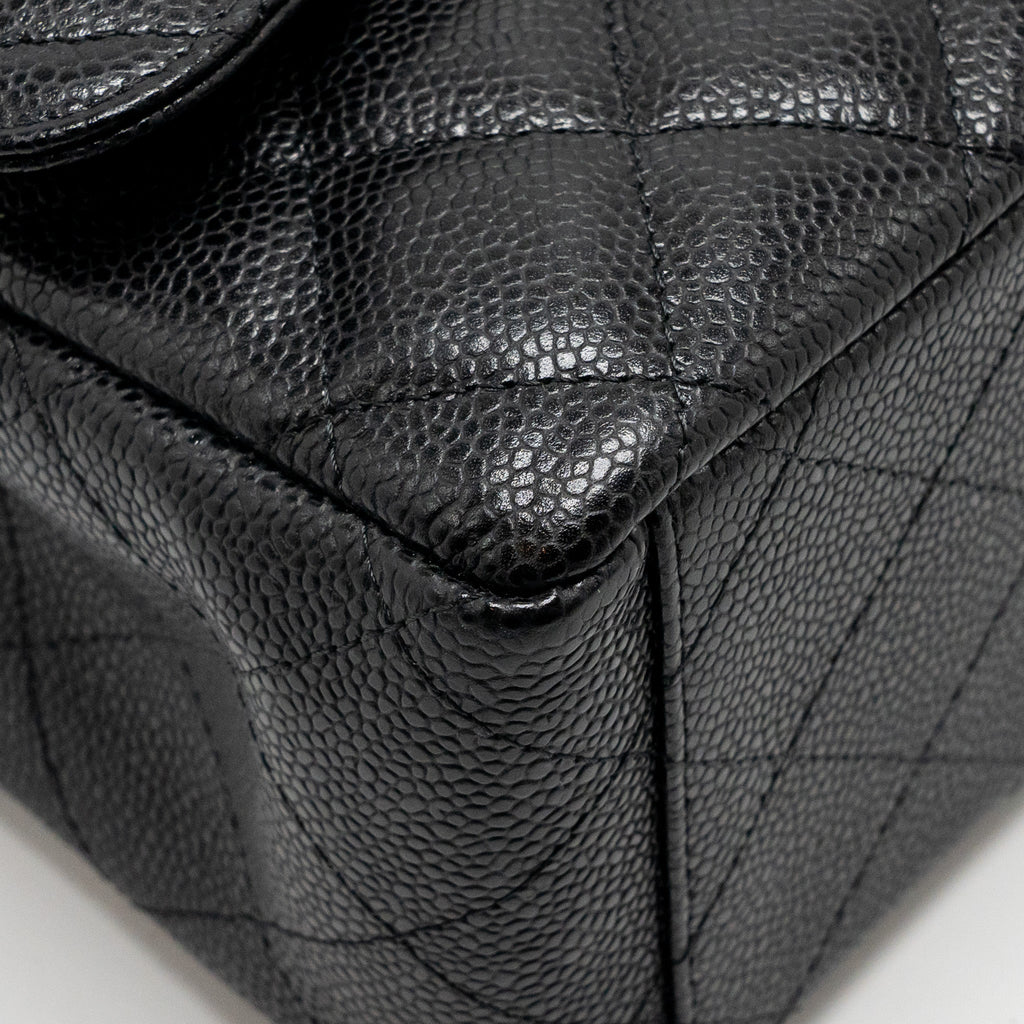 chanel-flap-black