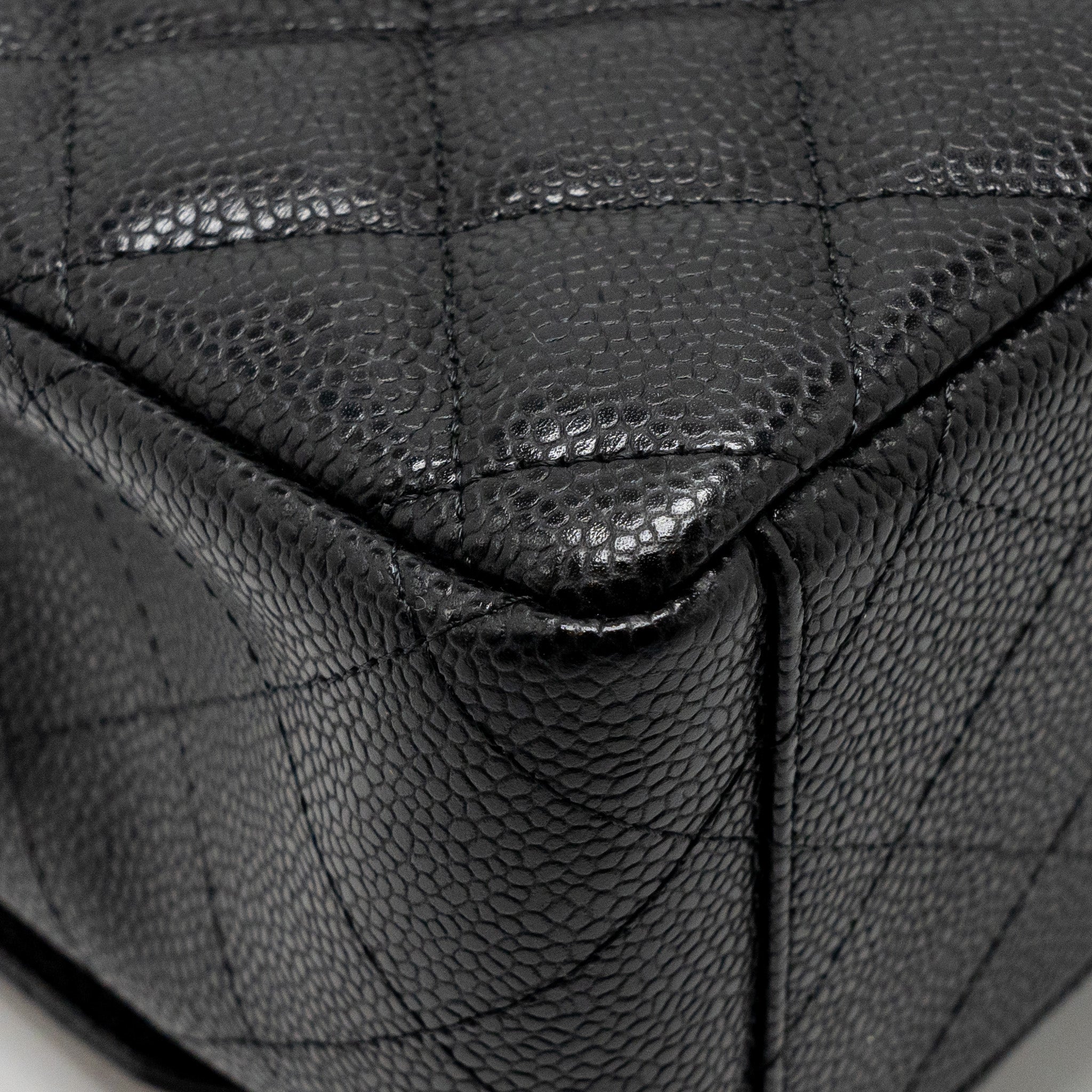 chanel-flap-black