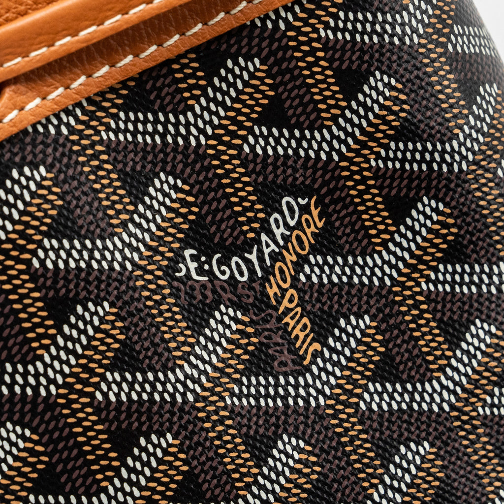 goyard-petit-flot-bucket-bag-canvas-calfskin-brow-shw