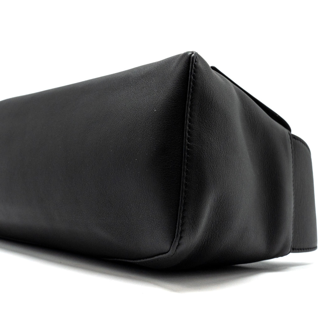 loewe-puzzle-hobo-bag-calfskin-black-ghw