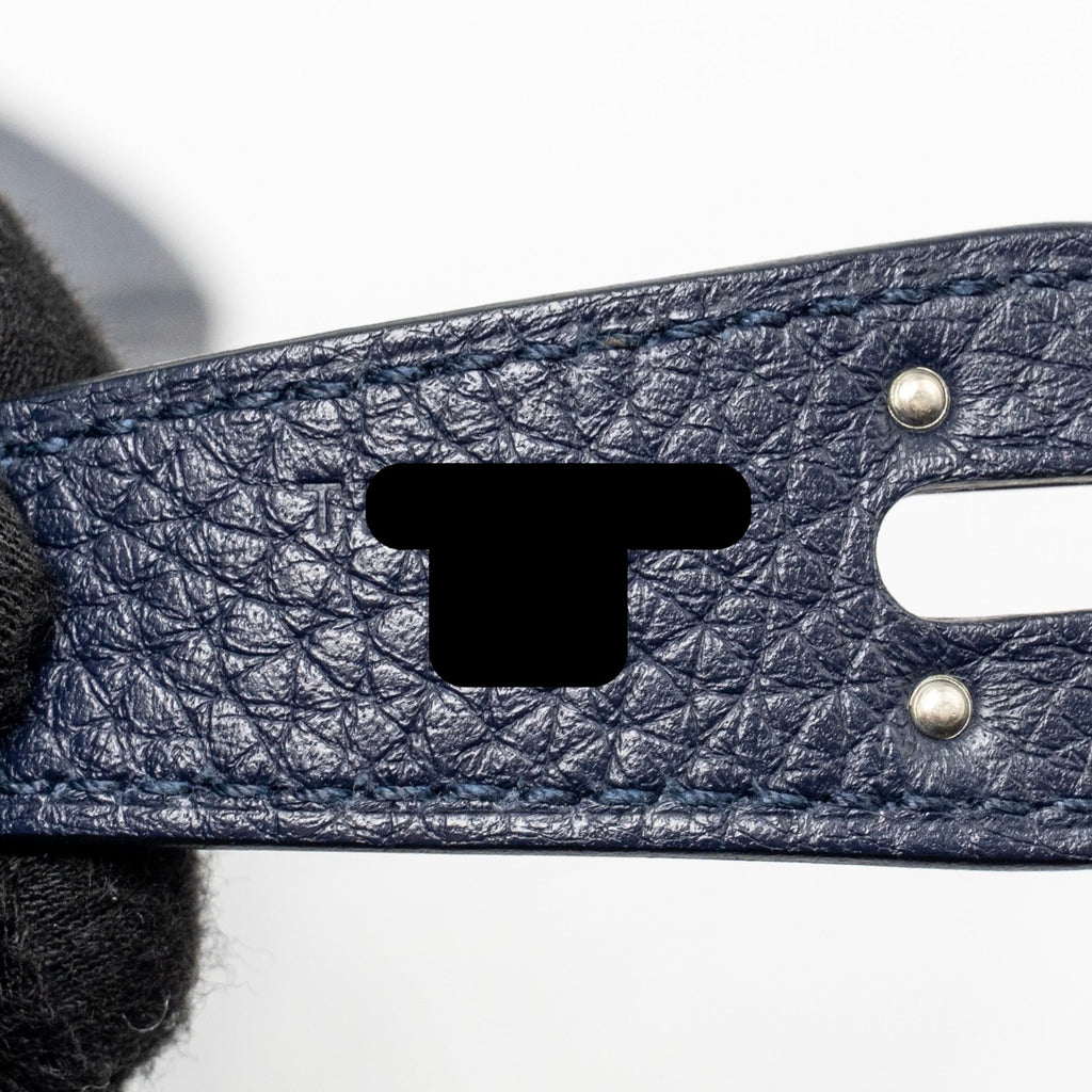 hermes-lindy-30-clemence-blue-nuit-shw-stamp-t-copy
