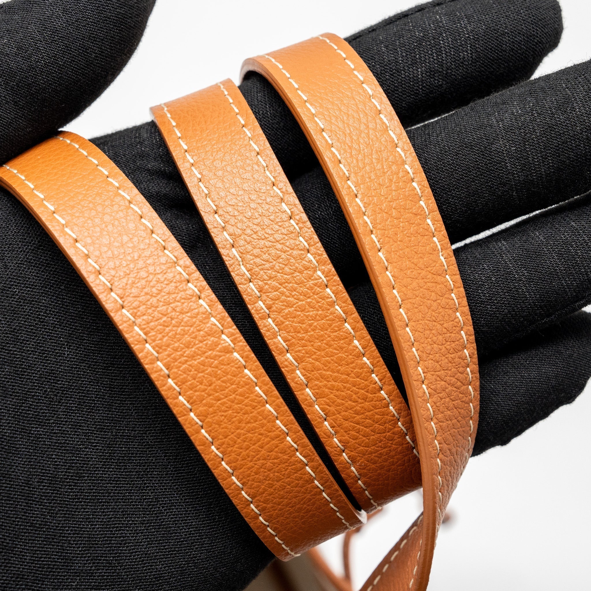 goyard-petit-flot-bucket-bag-canvas-calfskin-brow-shw