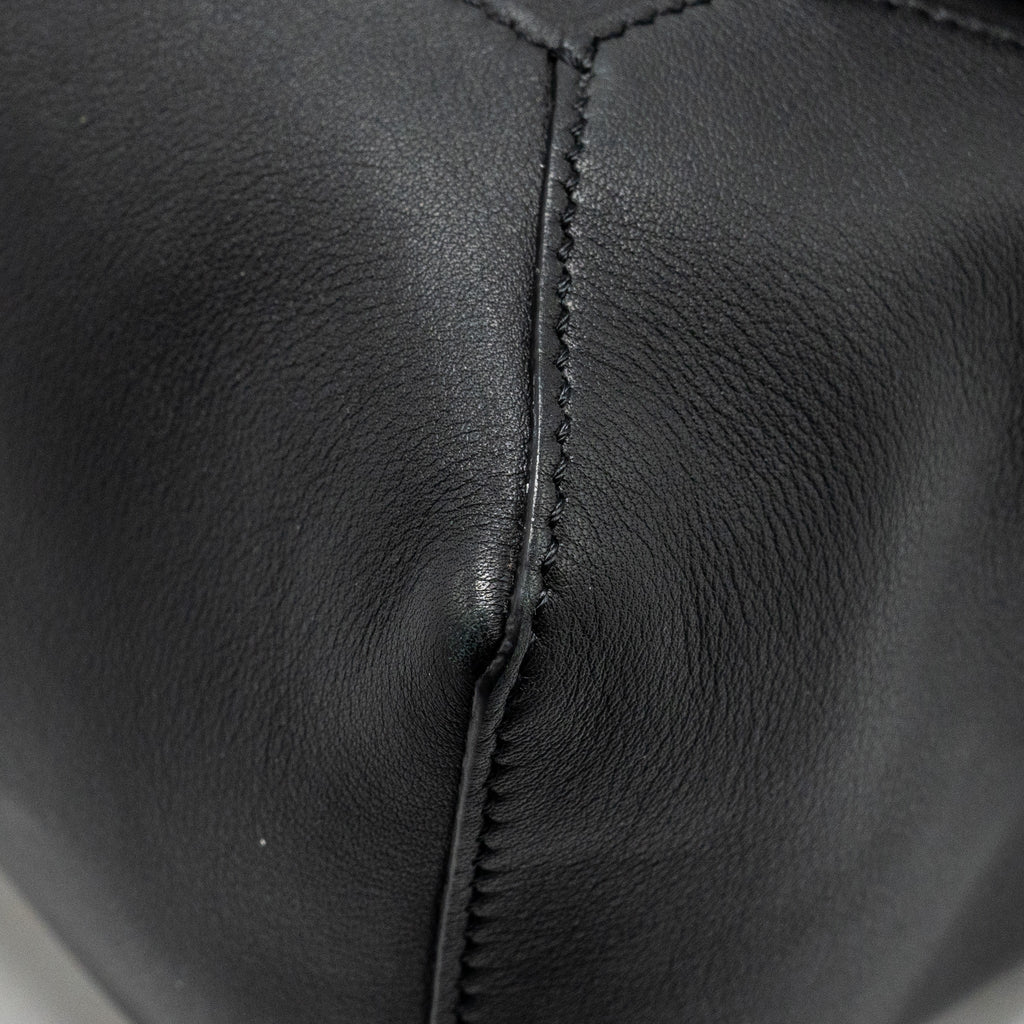 loewe-puzzle-hobo-bag-calfskin-black-ghw