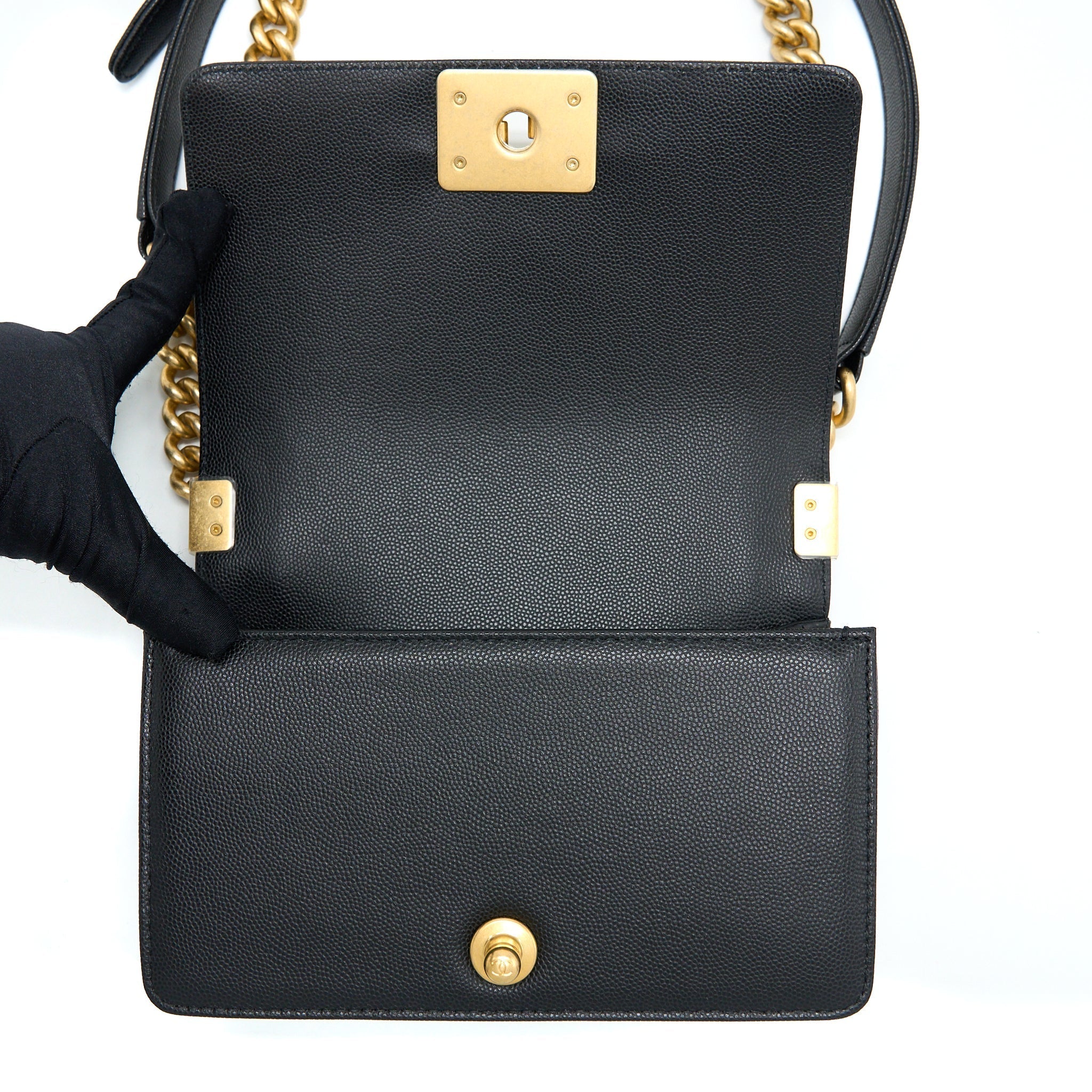 chanel-small-boy-bag-caviar-black-ghw-microchip-1