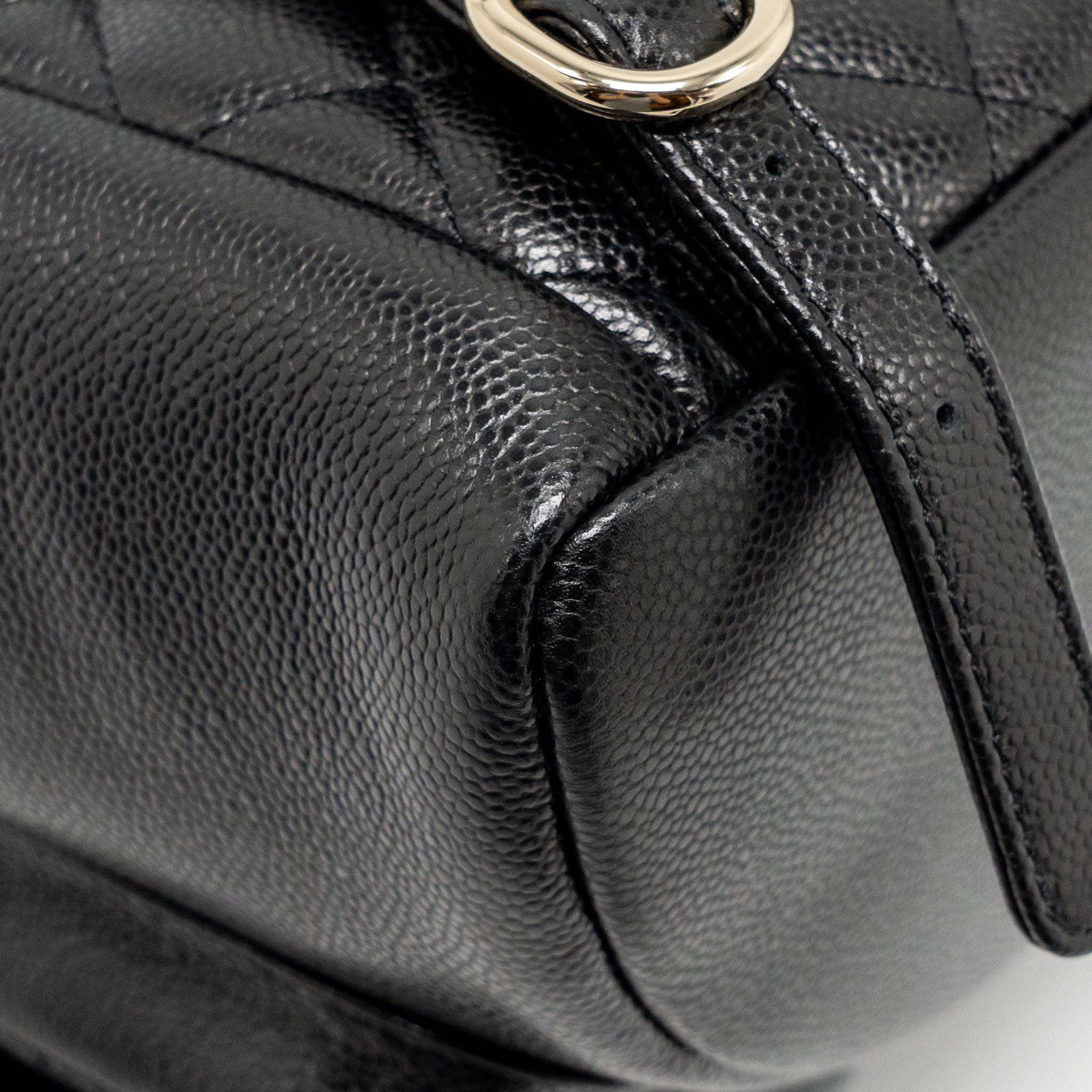 chanel-bag-black-2