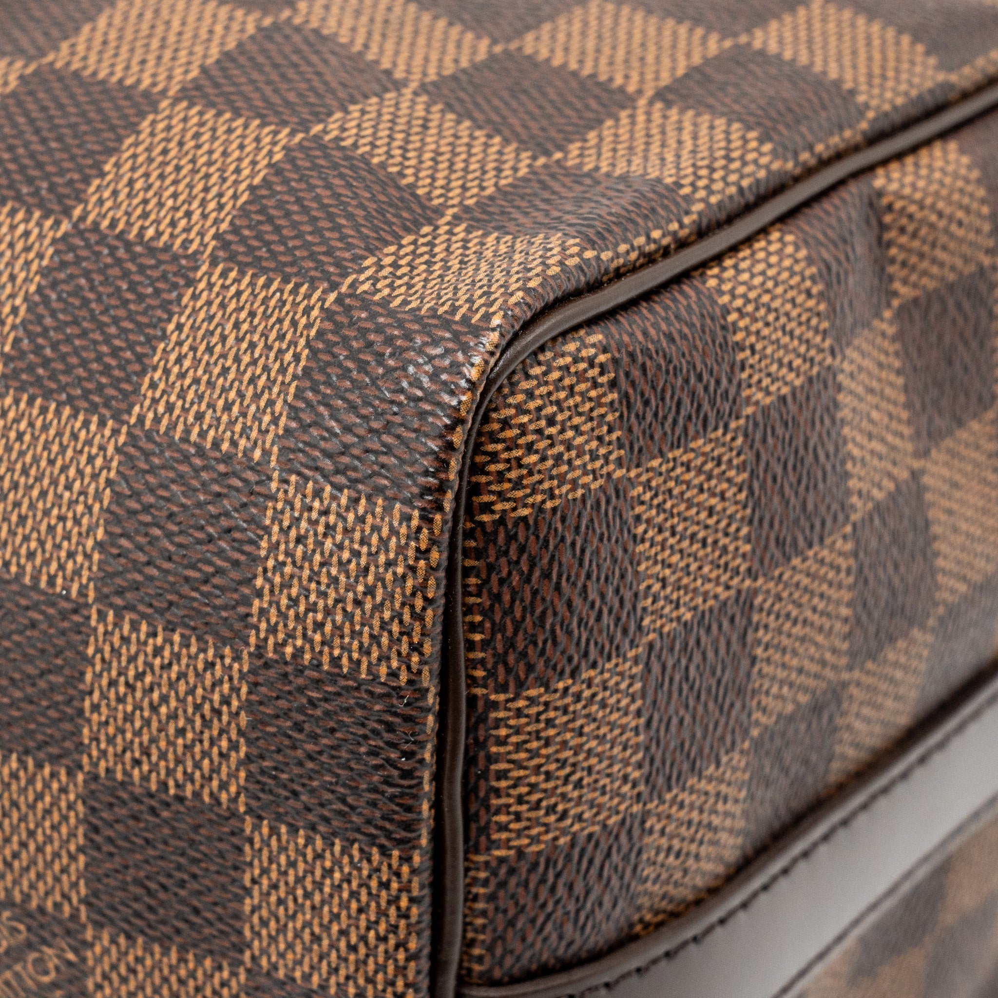 louis-vuitton-speedy-bandouliere-25-damier-ebene-ghw-1