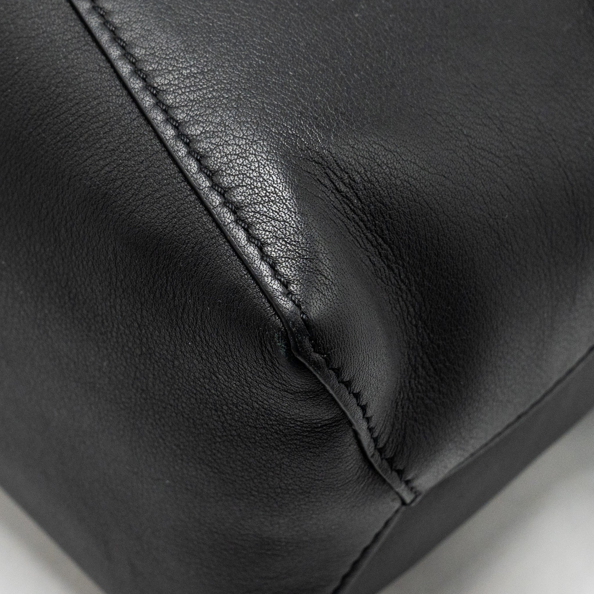 loewe-puzzle-hobo-bag-calfskin-black-ghw