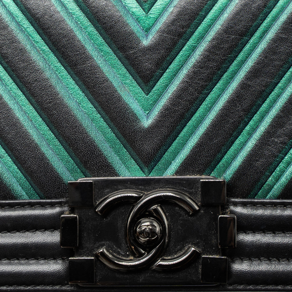 chanel-small-boy-bag-chevron-calfskin-black-iridescent-blue-black-hardware