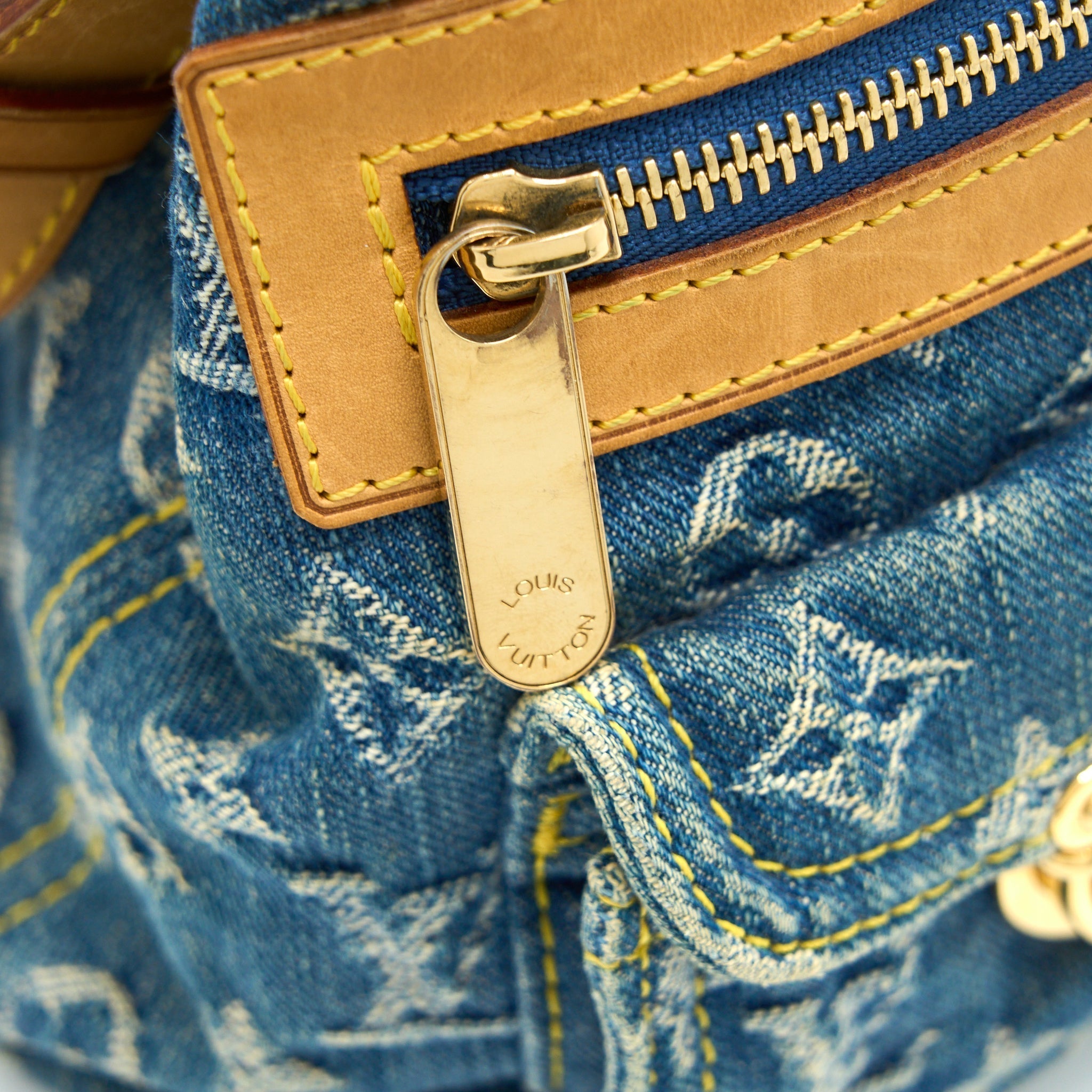 louis-vuitton-vintage-baggy-bag-monogram-canvas-denim-ghw