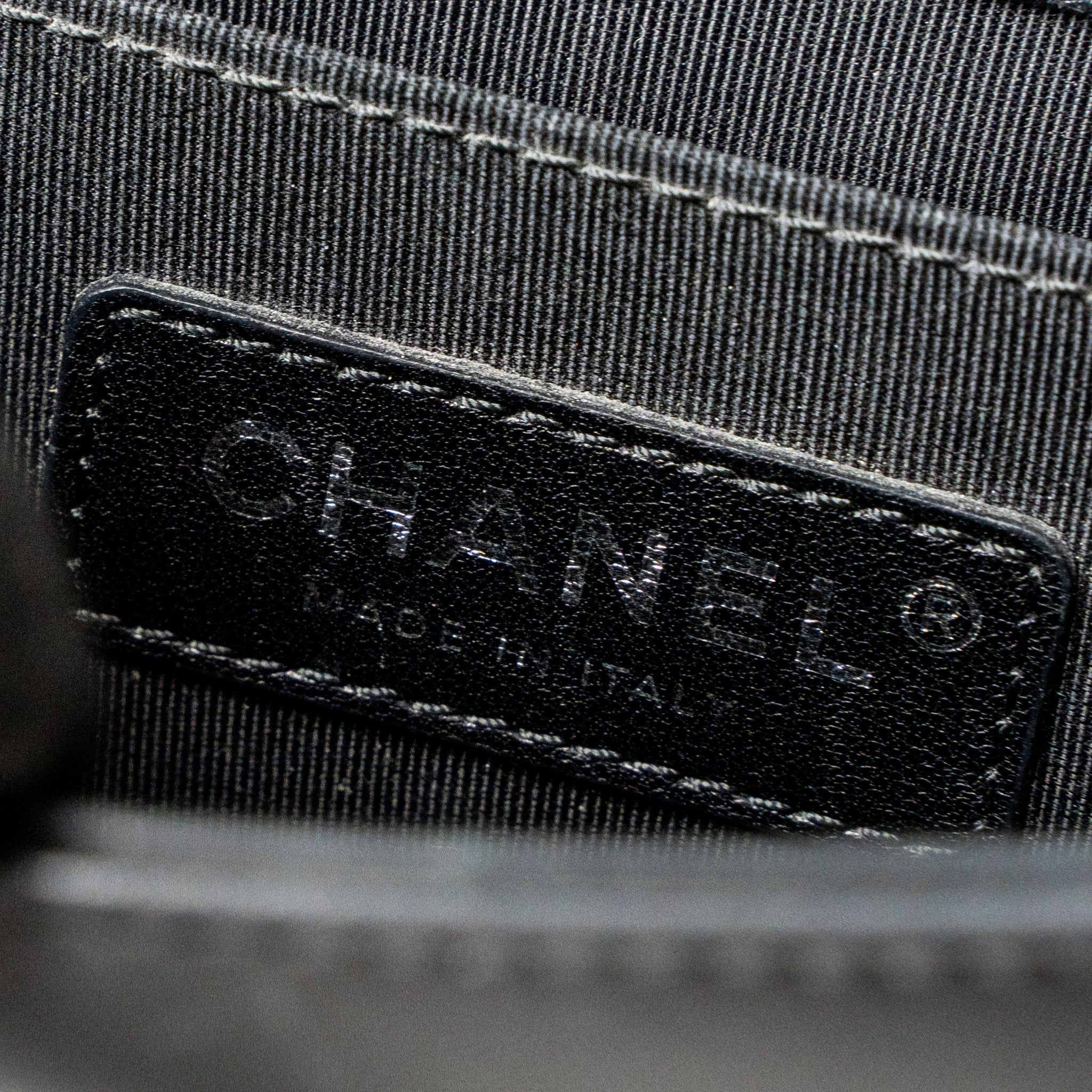 chanel-small-boy-bag-chevron-calfskin-black-iridescent-blue-black-hardware
