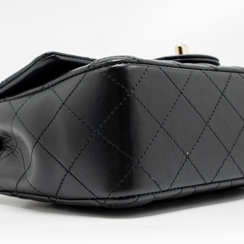 chanel-black-3