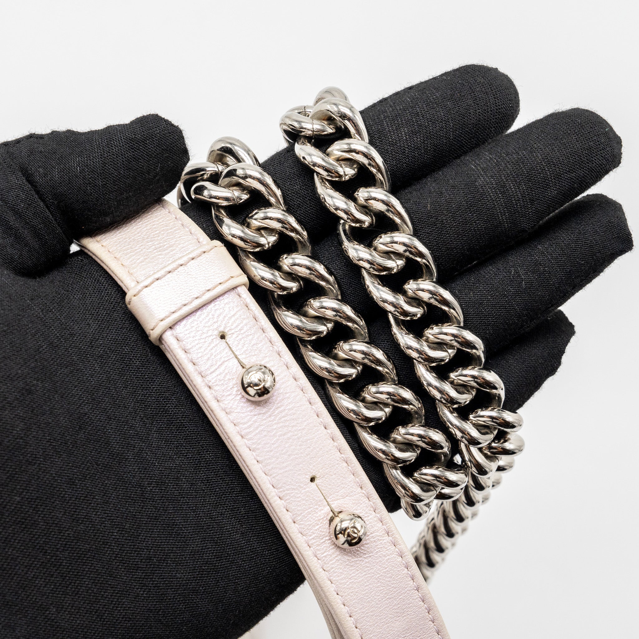 chanel-small-chevron-boy-bag-lambskin-iridescent-light-purple-shw