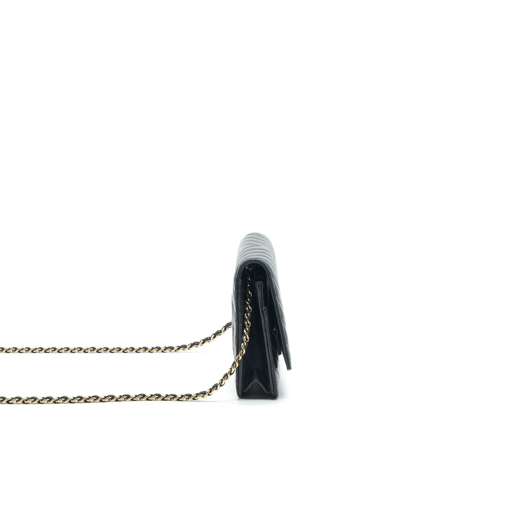 chanel-chevron-wallet-on-chain-lambskin-black-with-ghw