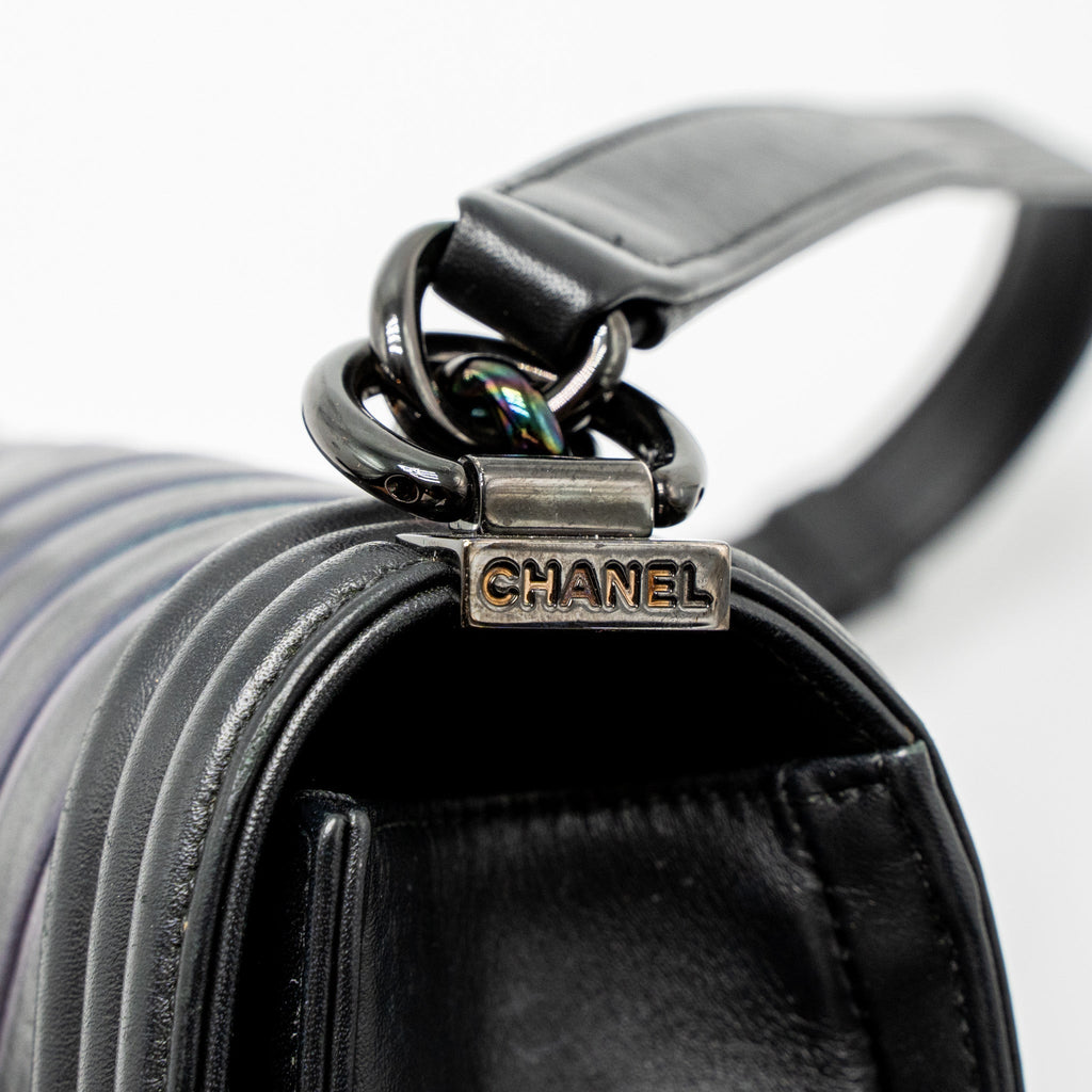 chanel-small-boy-bag-chevron-calfskin-black-iridescent-blue-black-hardware