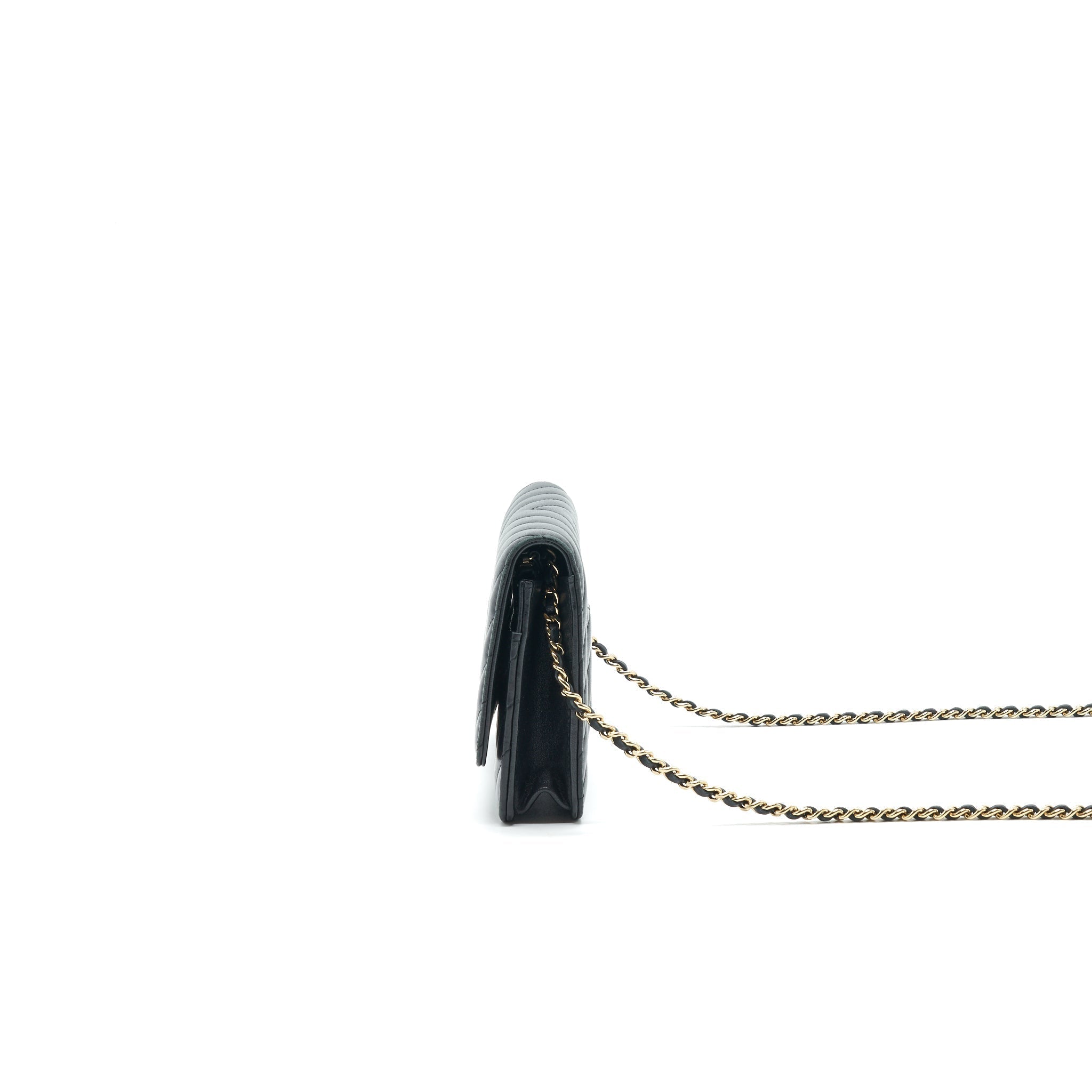 chanel-chevron-wallet-on-chain-lambskin-black-with-ghw