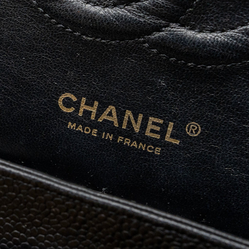chanel-medium-classic-double-flap-bag-caviar-black-ghw-22