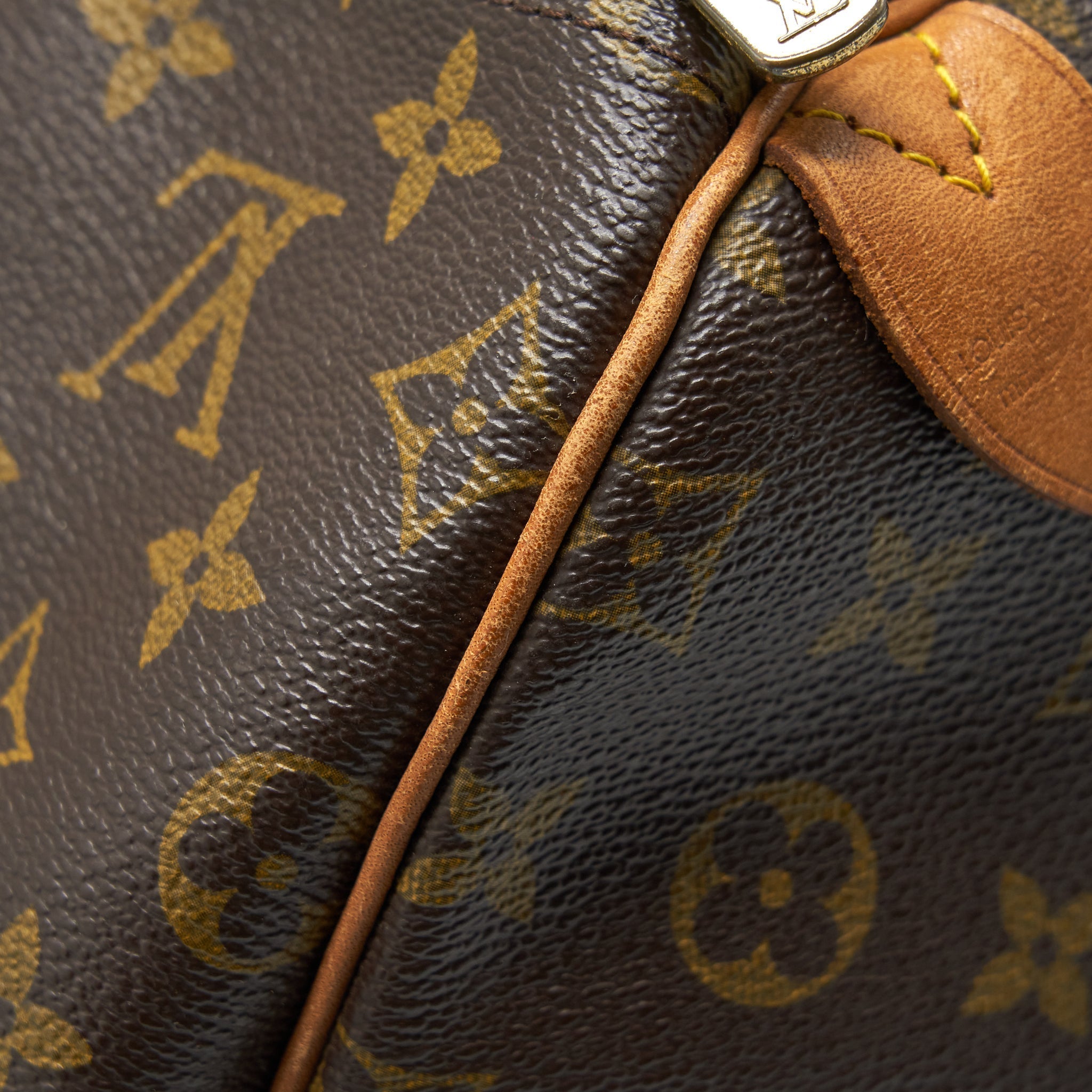 louis-vuitton-keepall-55-monogram-canvas-ghw
