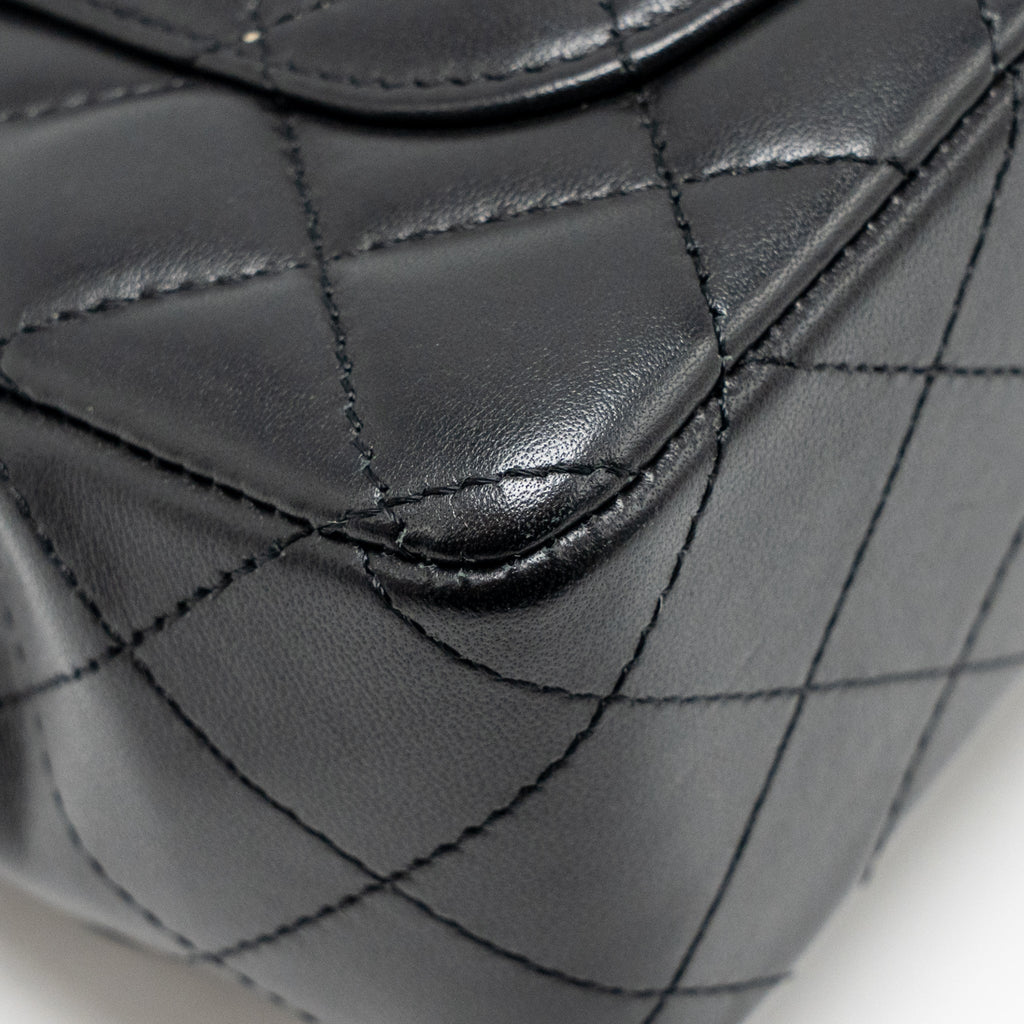 chanel-black-3
