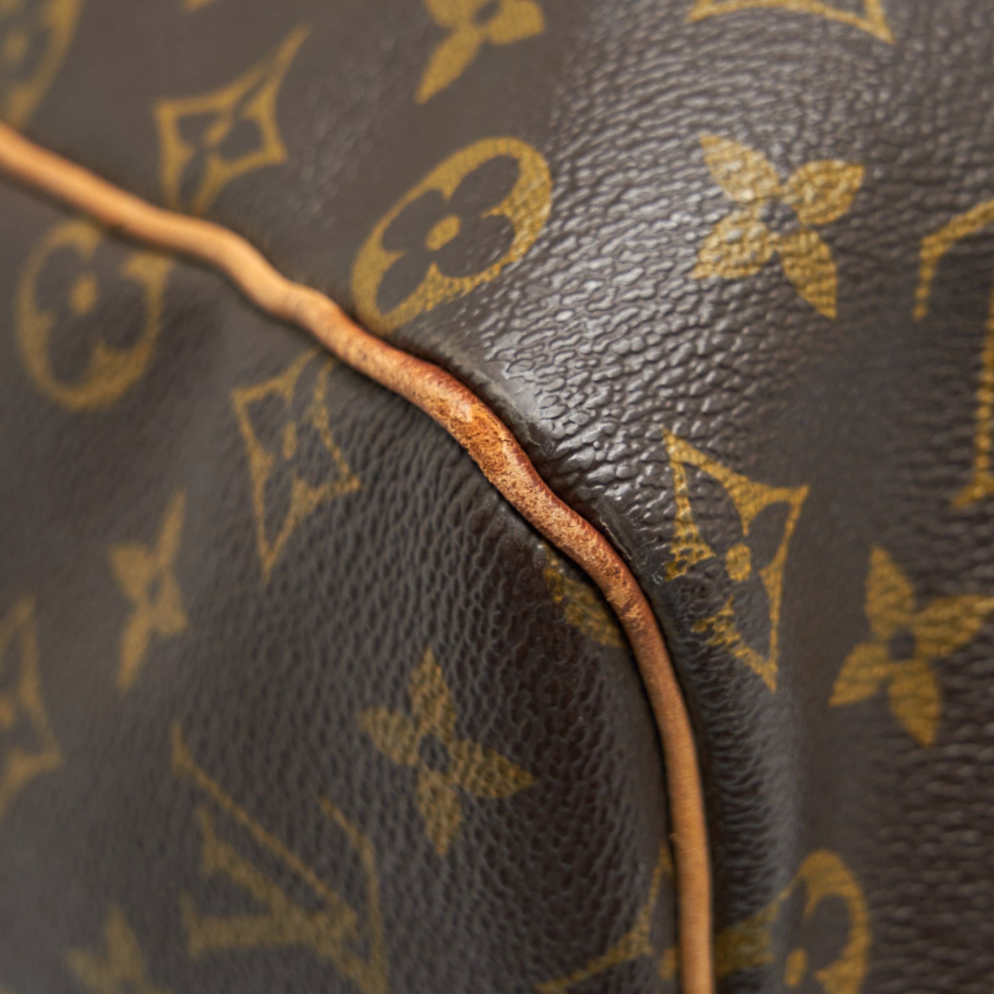 louis-vuitton-keepall-55-monogram-canvas-ghw