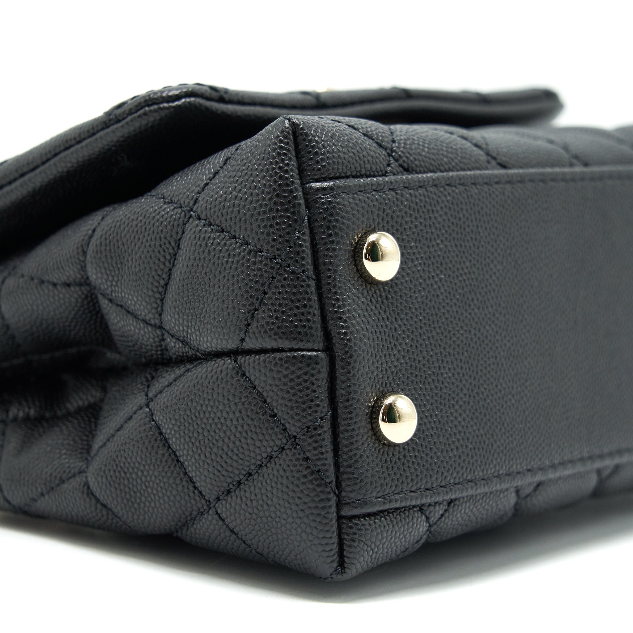 chanel-coco-handle-extra-mini-black-embossed-handle-lghw