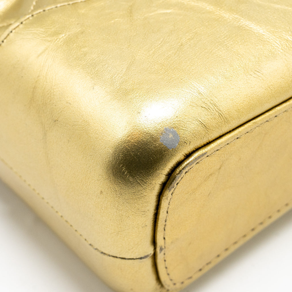 chanel-gabrielle-hobo-bag-calfskin-metallic-gold-multicolor-hardware