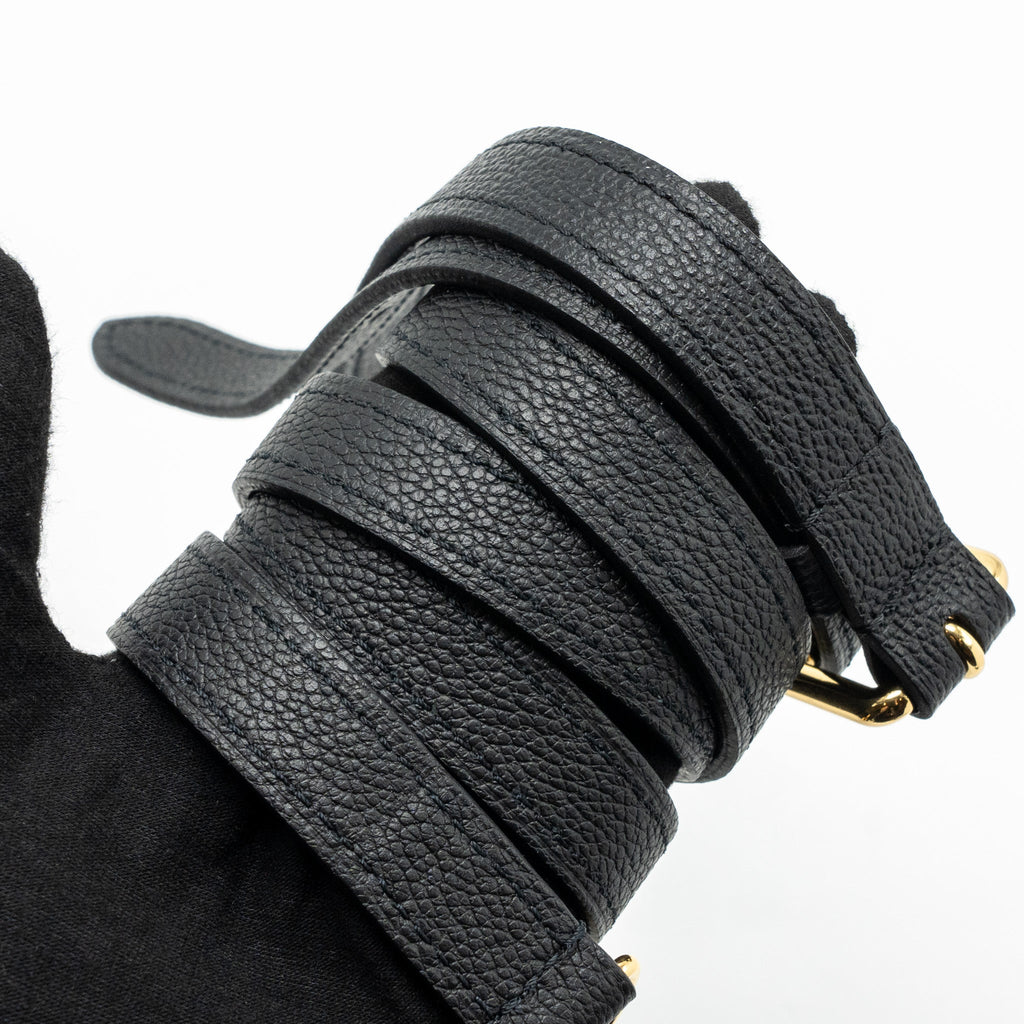 louis-vuitton-metis-pochette-monogram-empreinte-leather-black-ghwnew-version