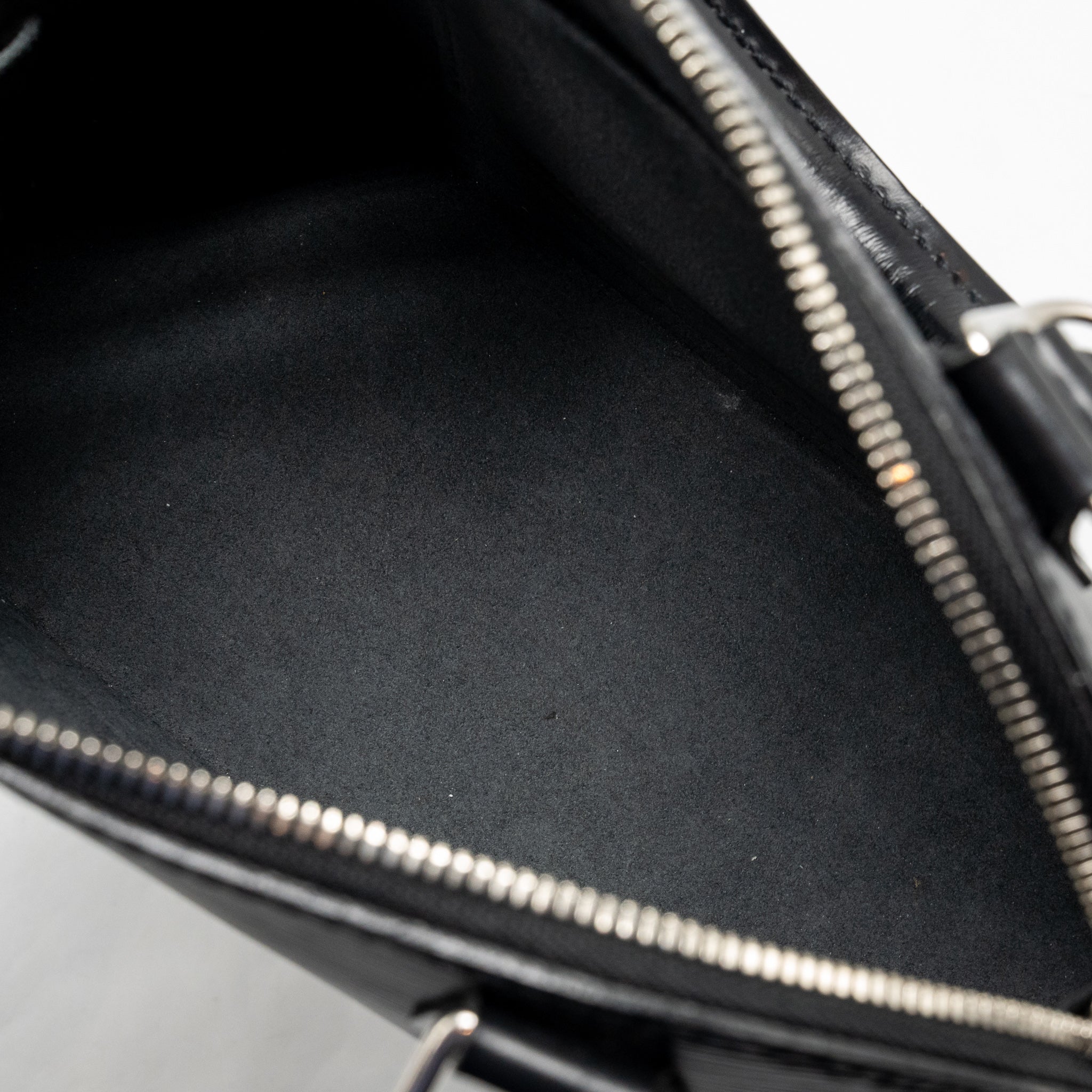 louis-vuitton-alma-bb-epi-leather-black-shw-1
