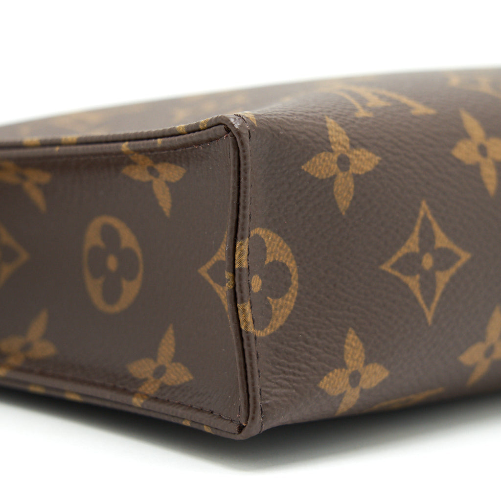louis-vuitton-toiletry-26-in-monogram