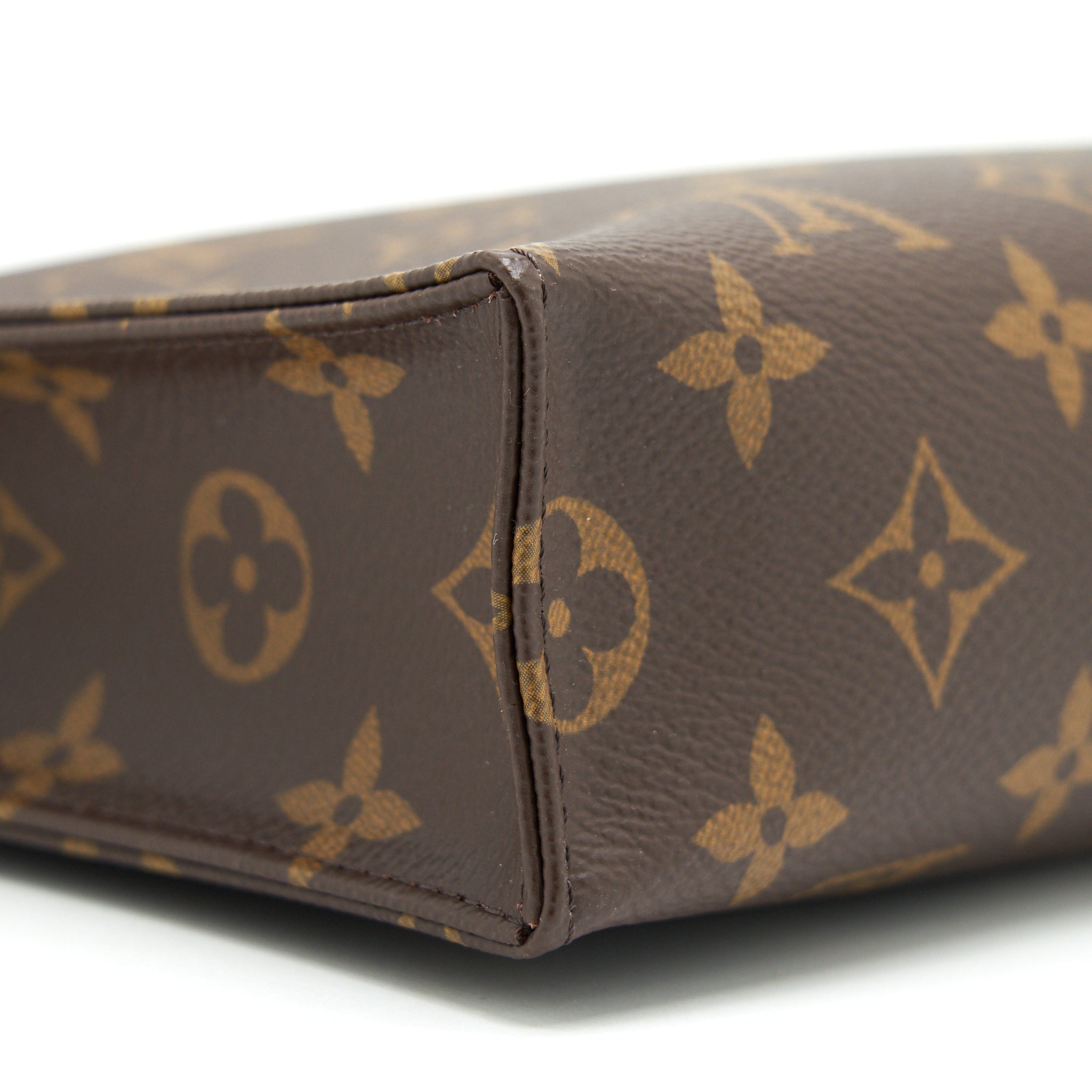 louis-vuitton-toiletry-26-in-monogram