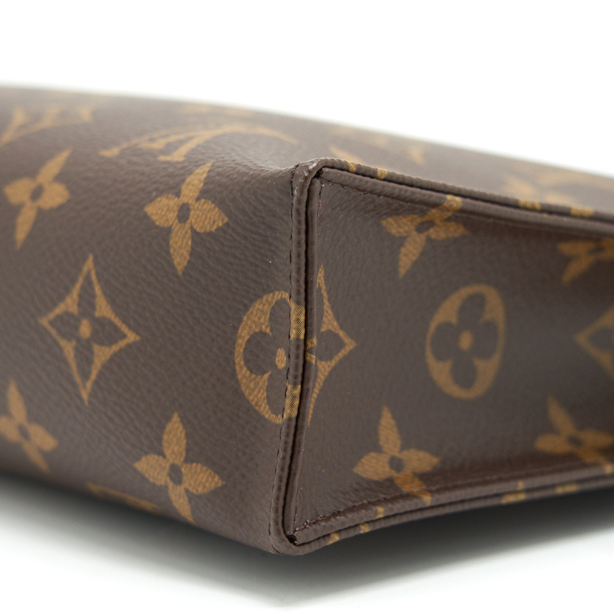 louis-vuitton-toiletry-pochette-26cm-monogram-canvas