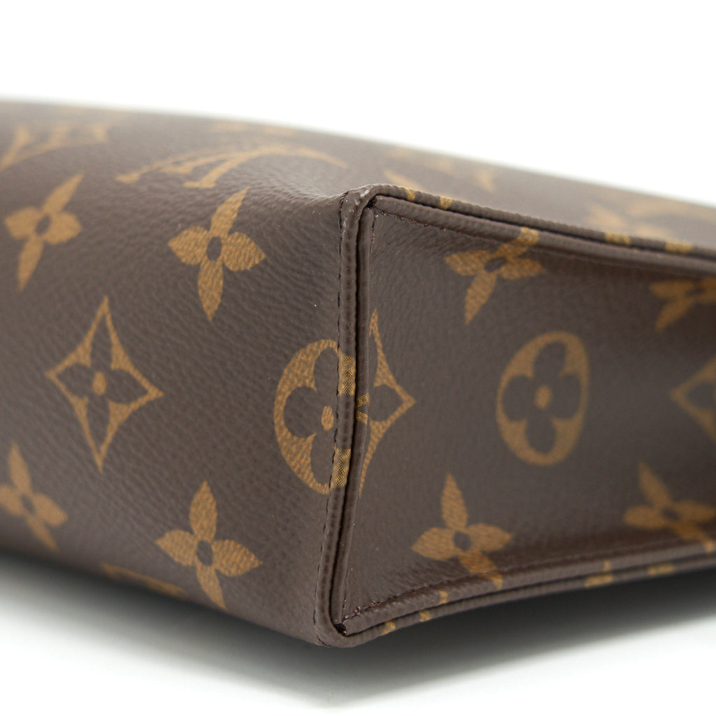 louis-vuitton-toiletry-26-in-monogram