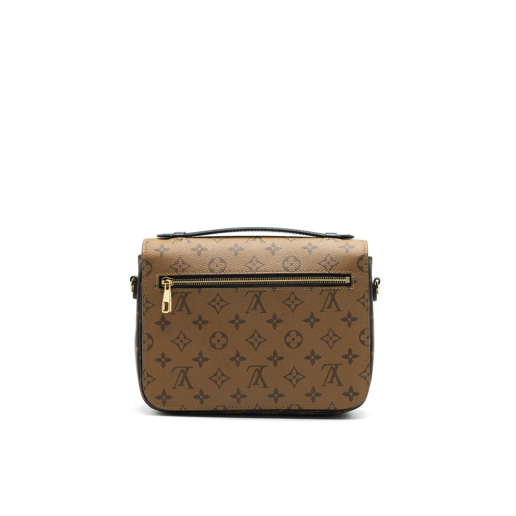 louis-vuitton-pochette-metis-monogram-reverse-canvas-2