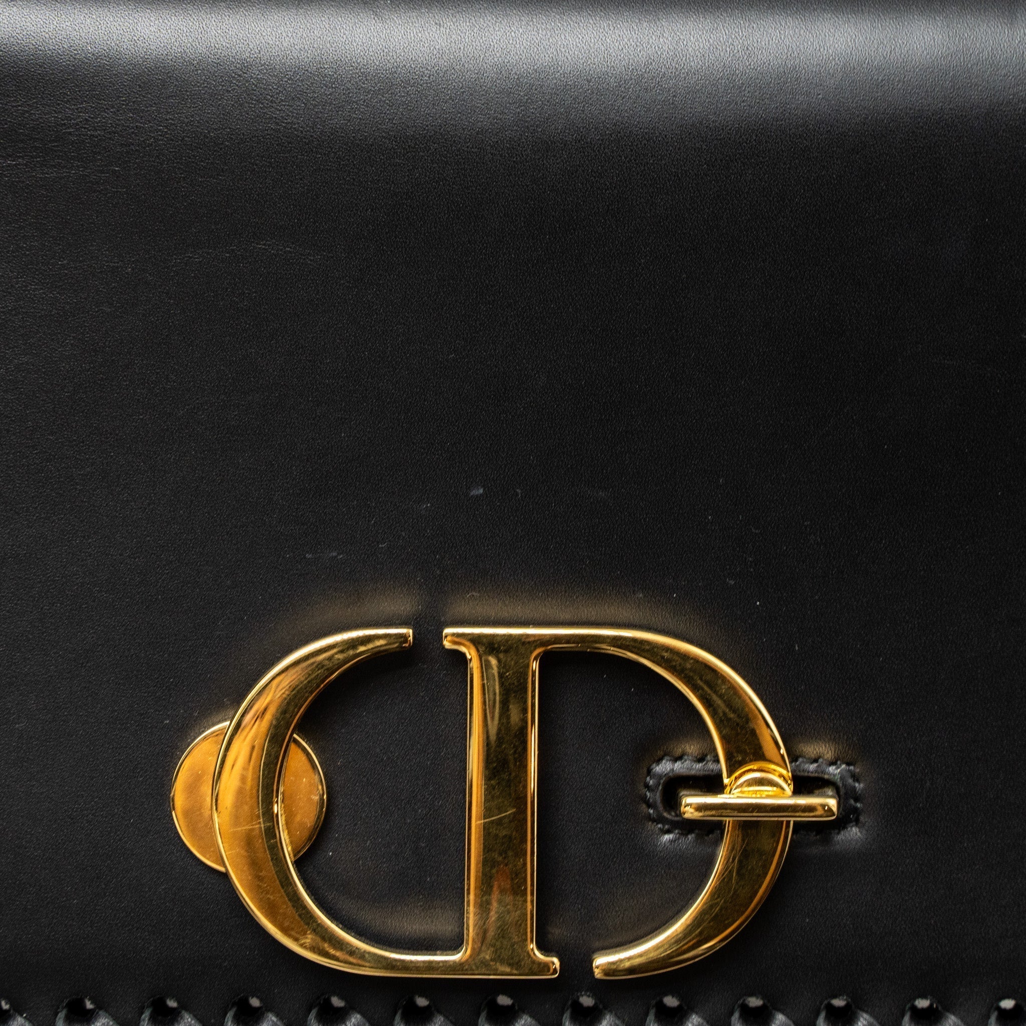 dior-30-montaigne-flap-bag-black-ghw