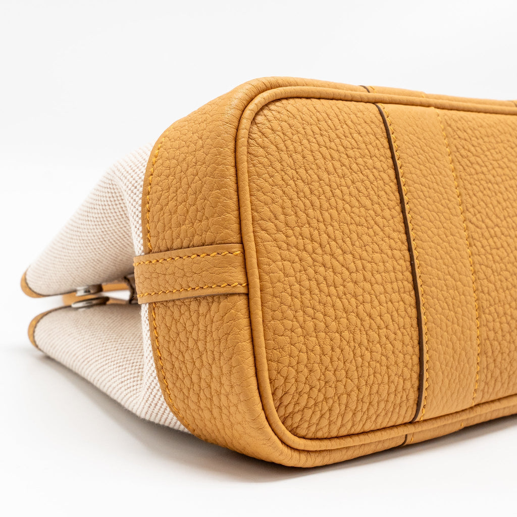 hermes-mini-garden-party