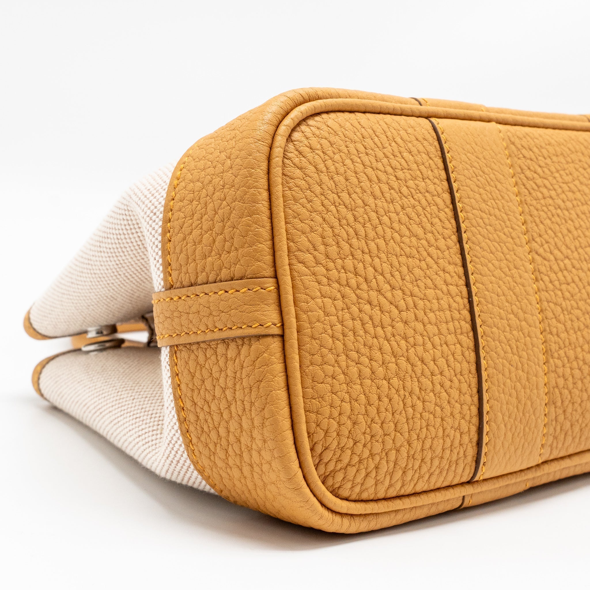 hermes-mini-garden-party