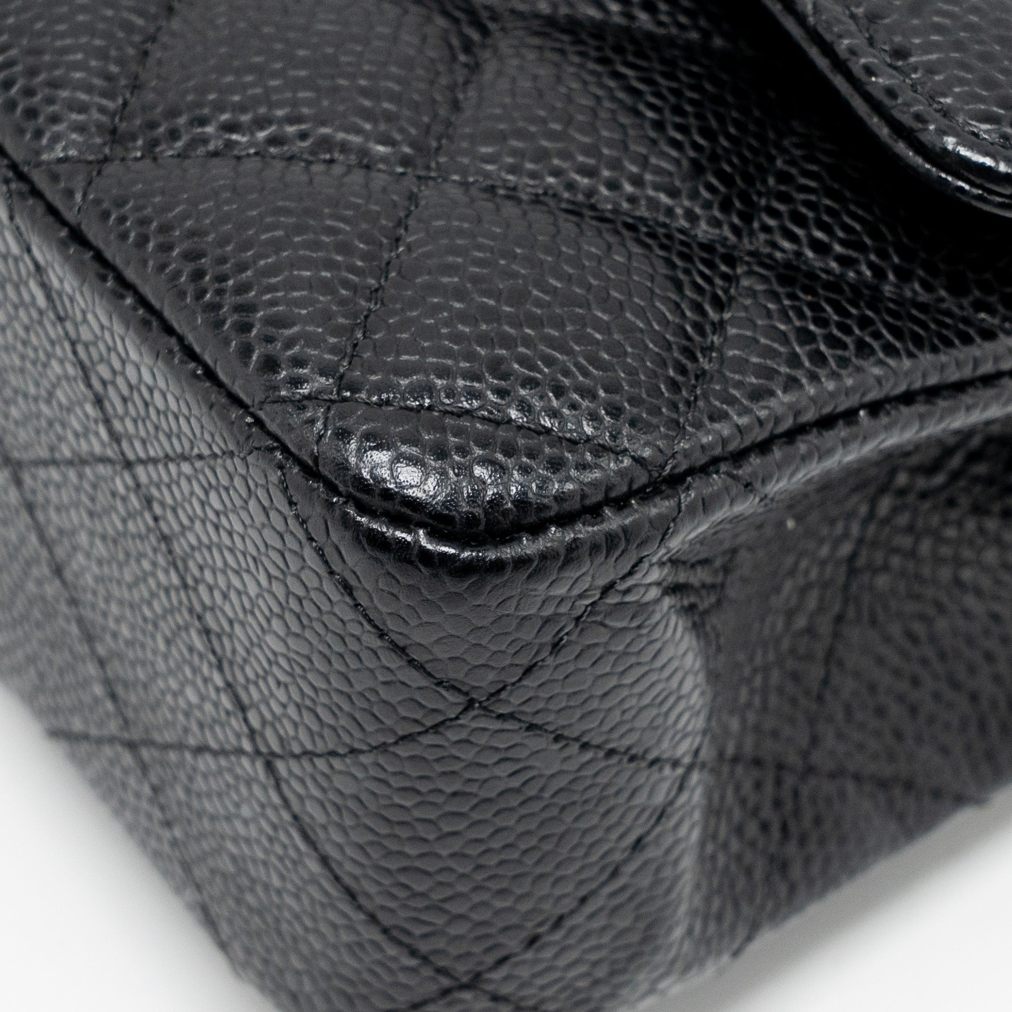 chanel-medium-classic-double-flap-bag-caviar-black-ghw-28