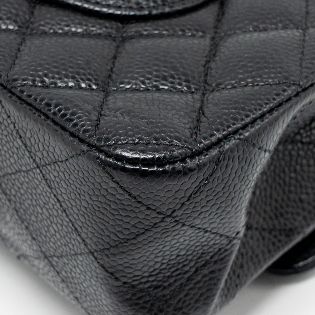 chanel-medium-classic-double-flap-bag-caviar-black-ghw-28