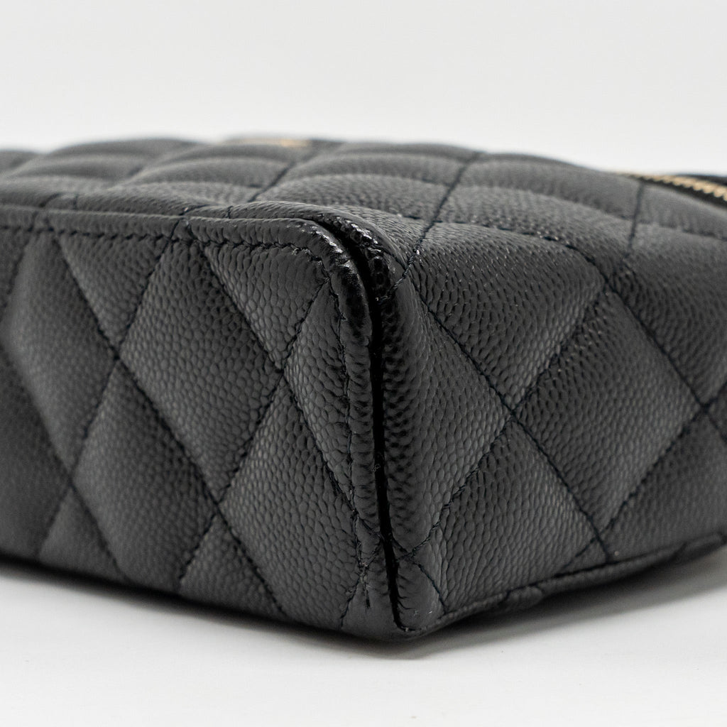 chanel-top-handle-black