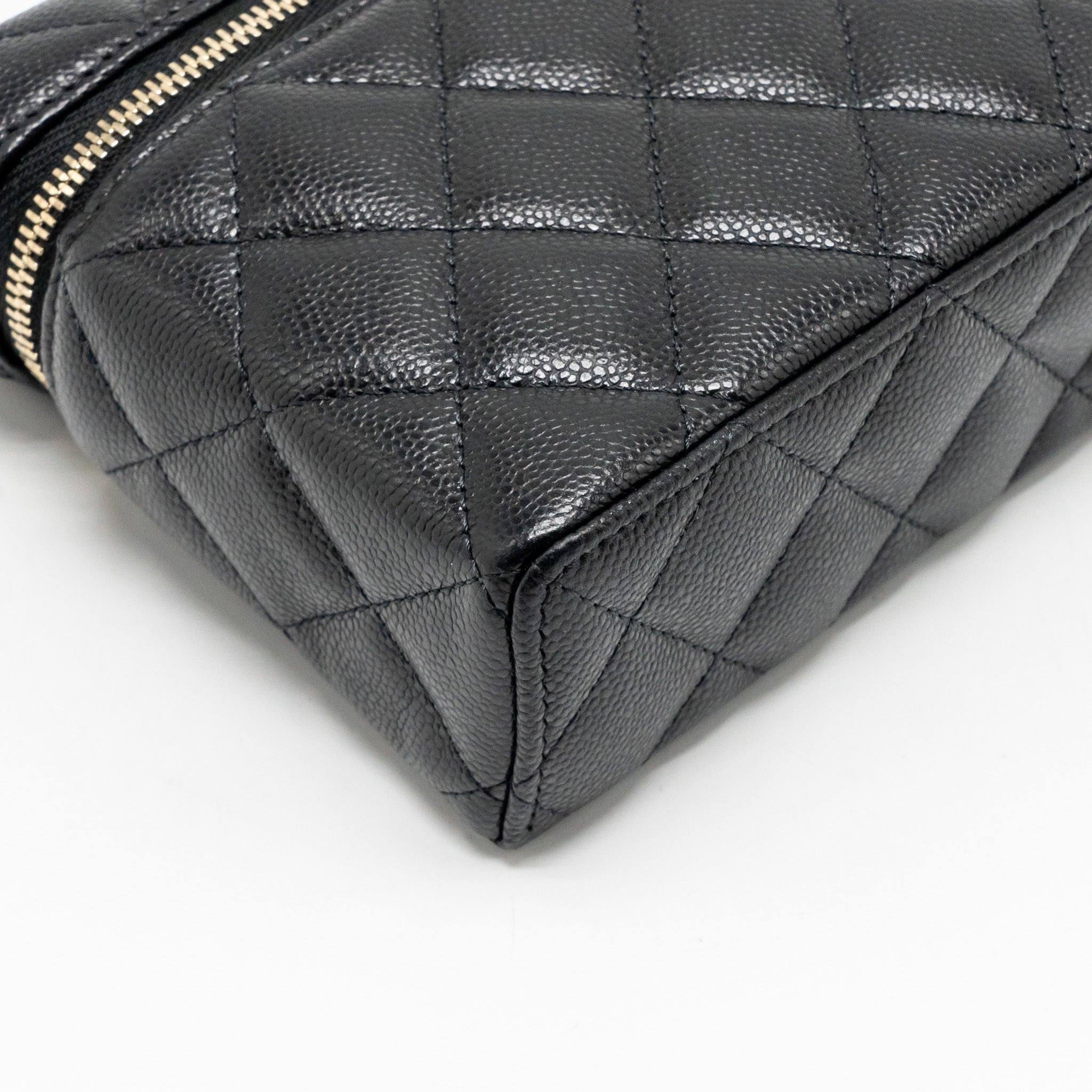 chanel-25p-cc-top-handle-vanity-with-chain-caviar-black-lghw-microchip